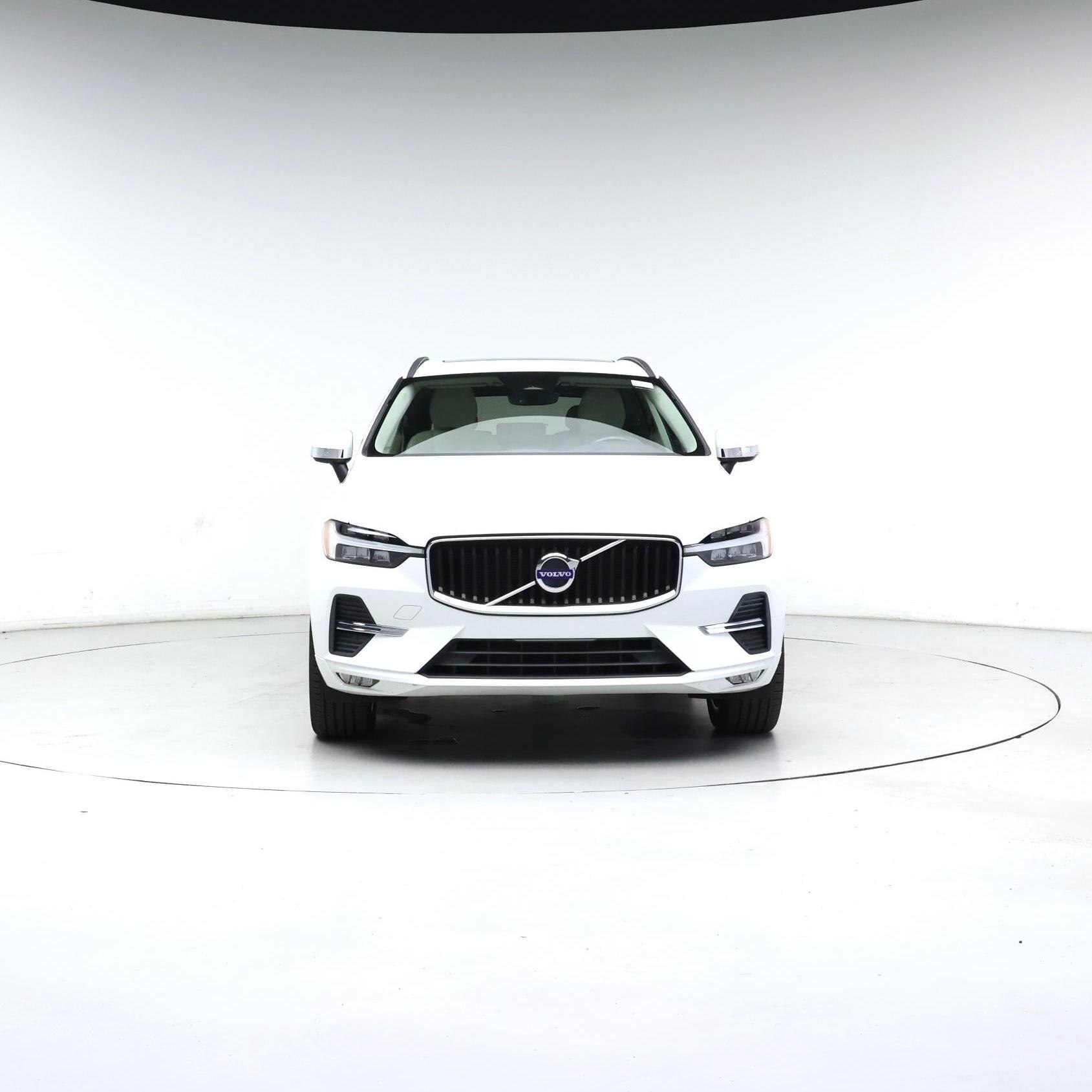 Thumbnail: 2022 Volvo XC60 - 5