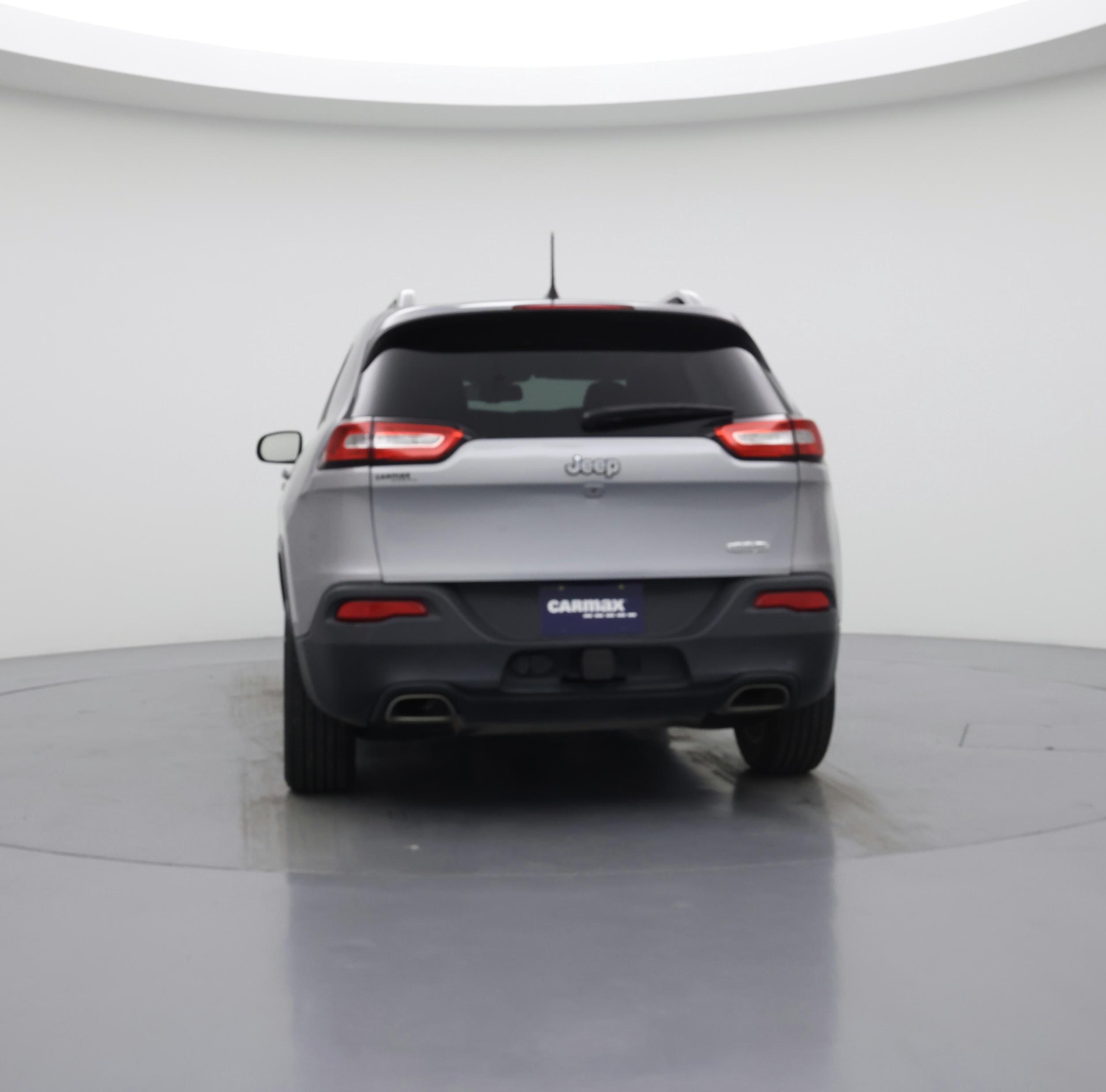 Thumbnail: 2017 Jeep Cherokee - 6