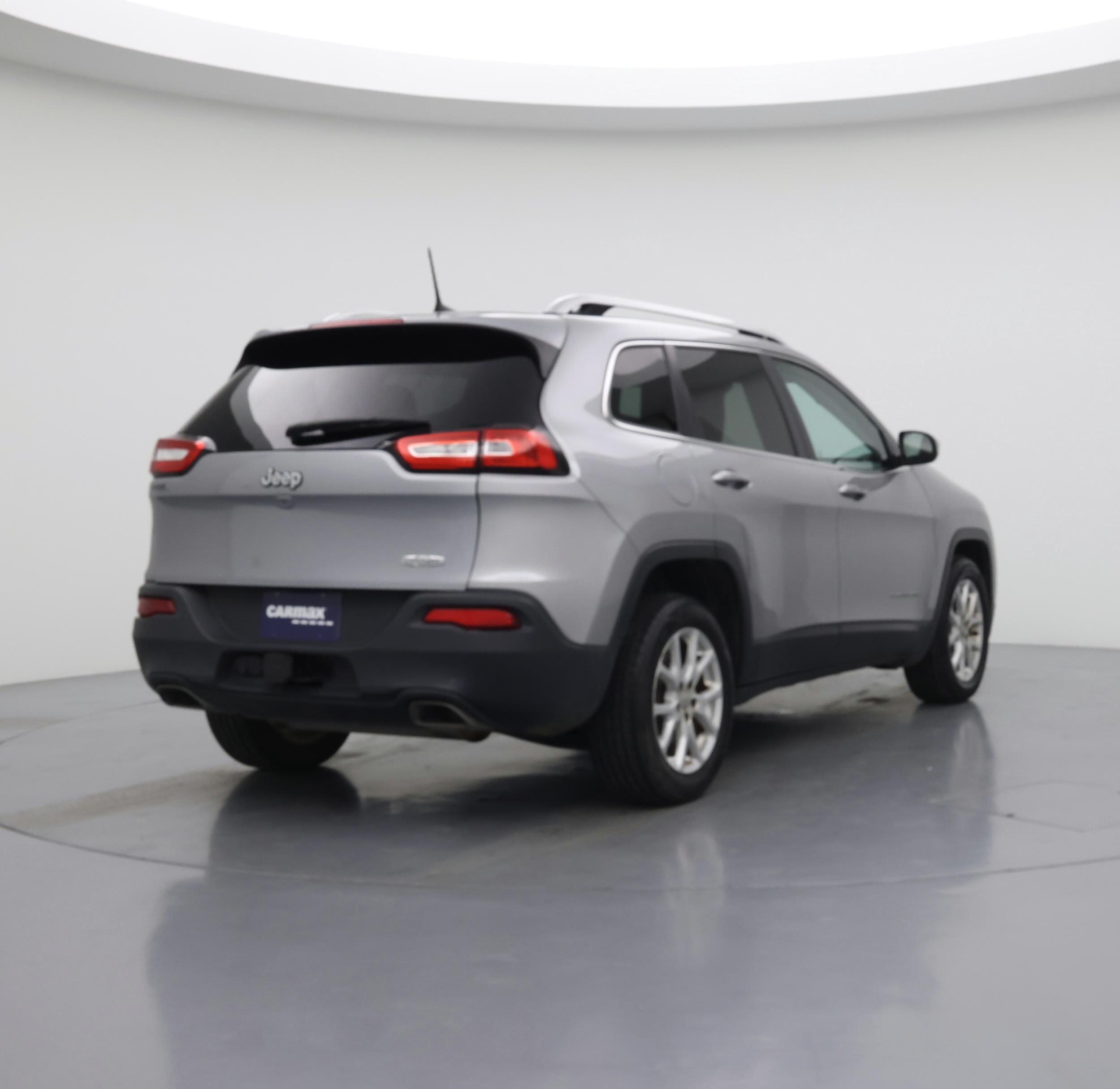 Thumbnail: 2017 Jeep Cherokee - 8
