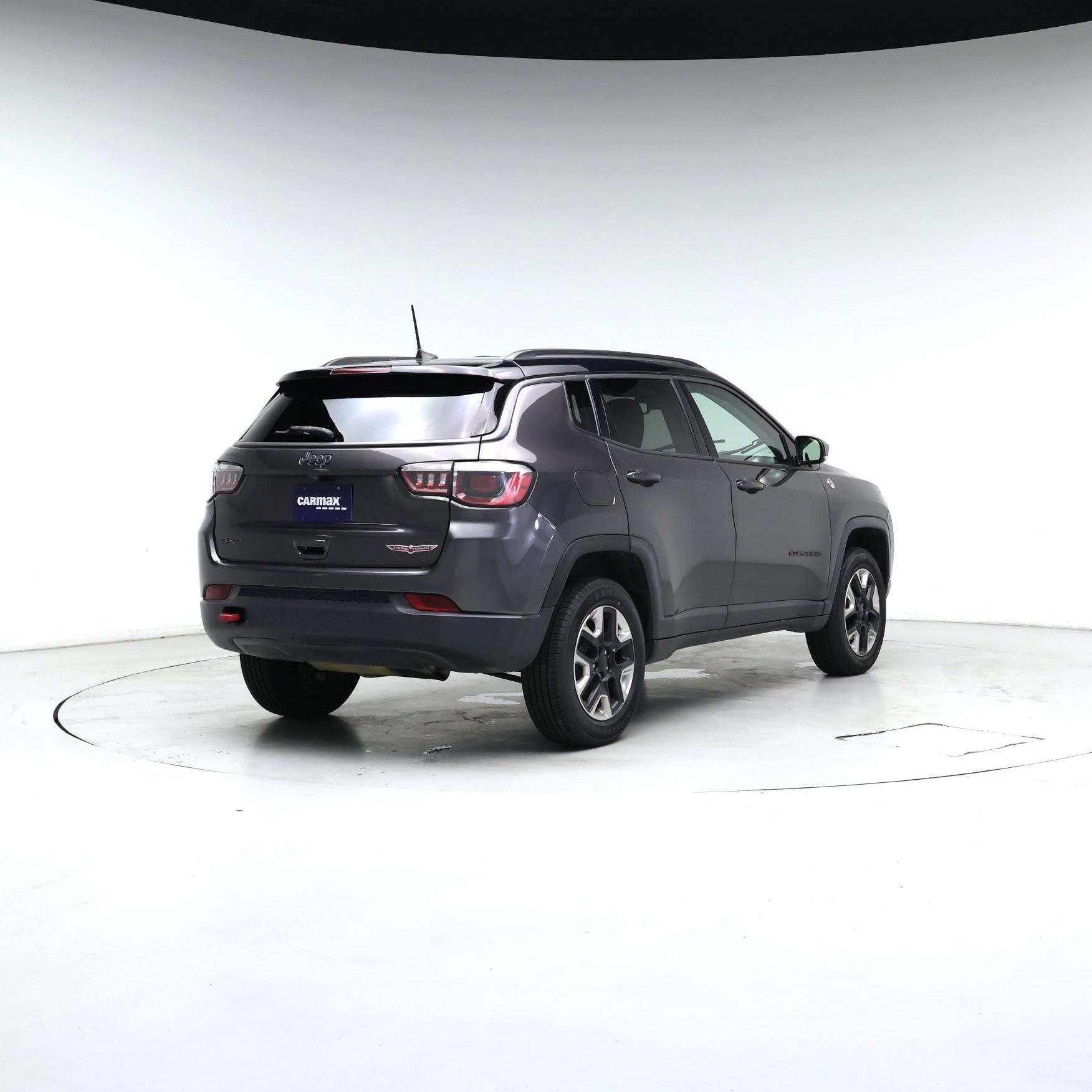Thumbnail: 2018 Jeep Compass - 8