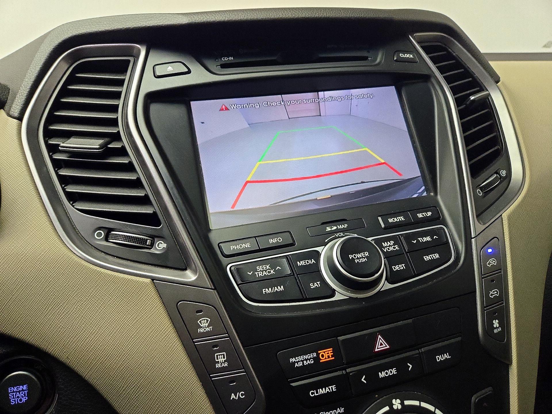 Thumbnail: 2014 Hyundai Santa Fe - 15