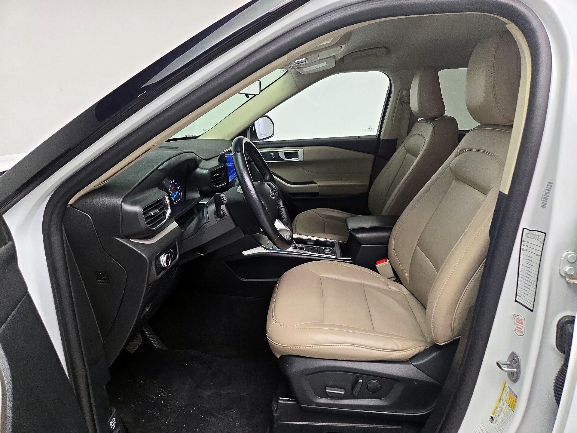 Thumbnail: 2023 Ford Explorer - 11