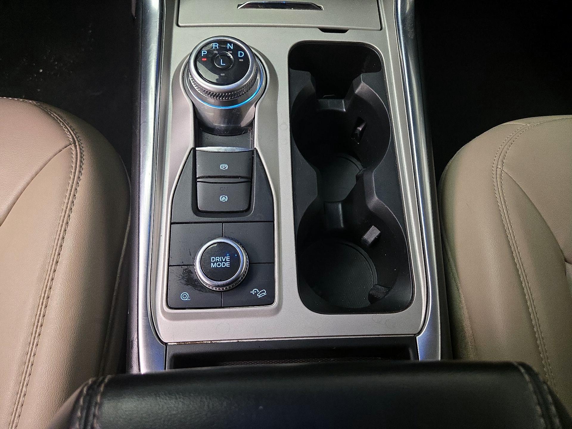 Thumbnail: 2023 Ford Explorer - 17