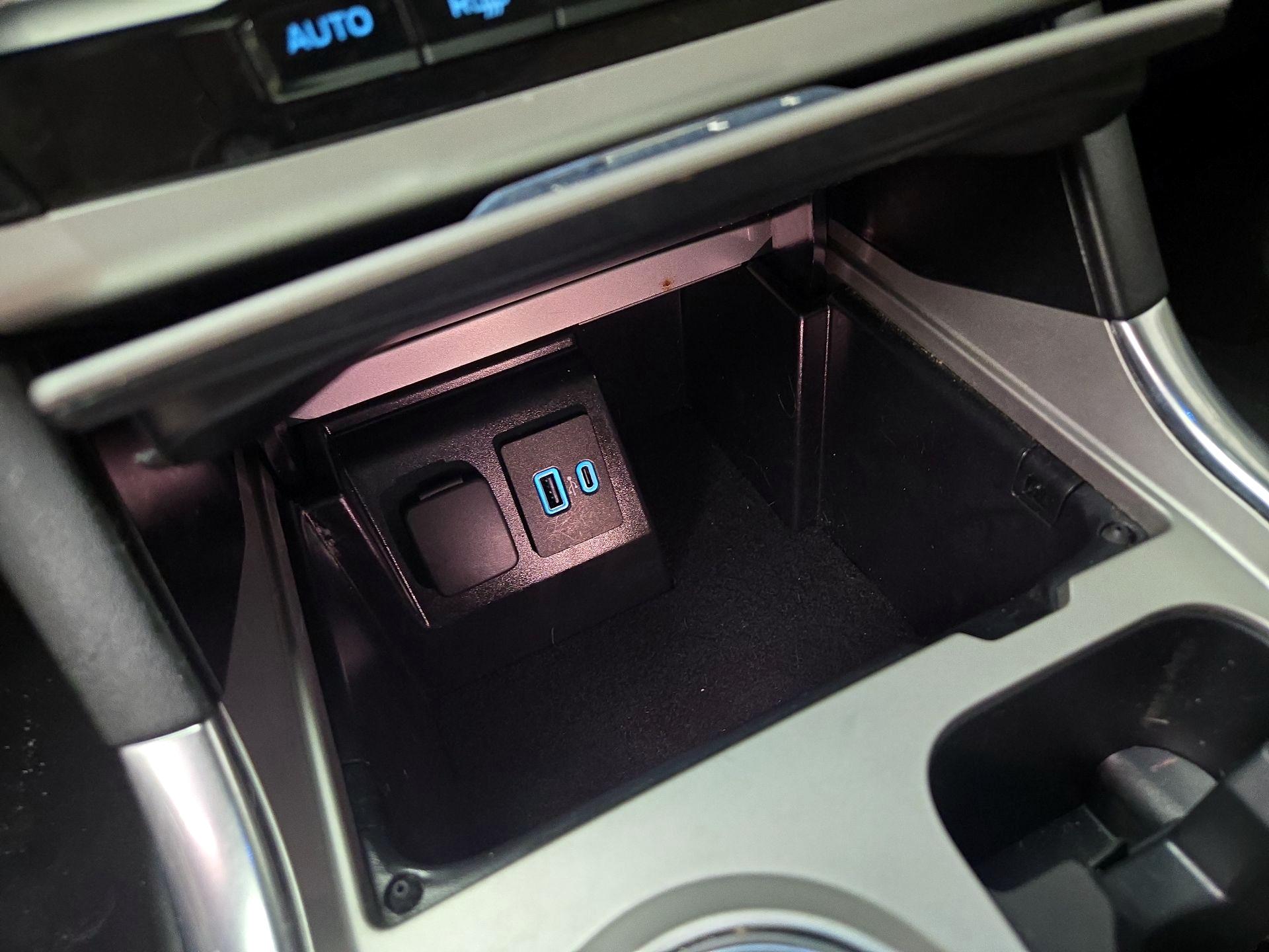 Thumbnail: 2023 Ford Explorer - 18