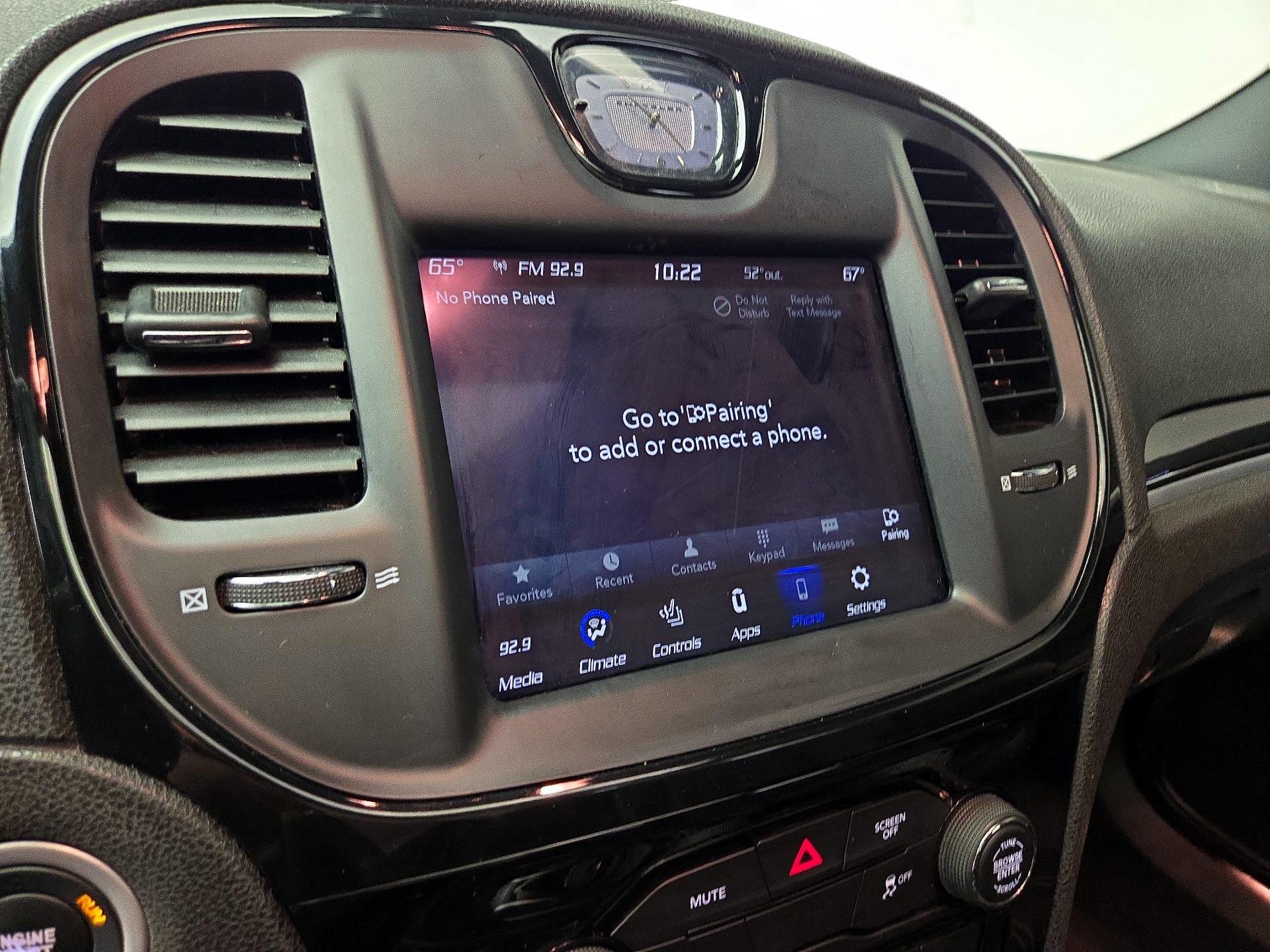 Thumbnail: 2020 Chrysler 300 - 15