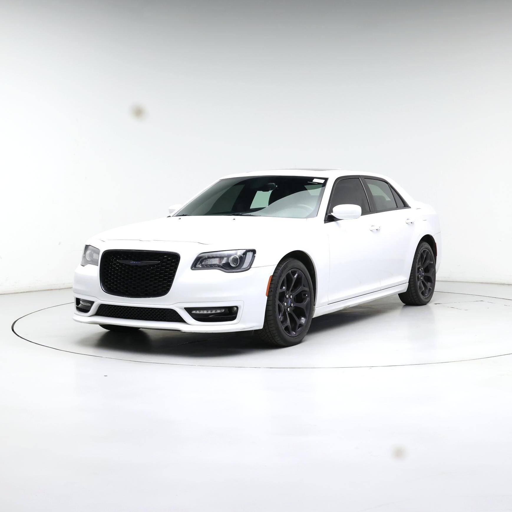 Thumbnail: 2020 Chrysler 300 - 4