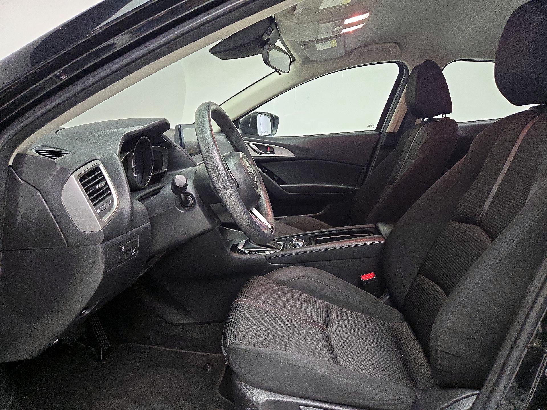 Thumbnail: 2018 Mazda Mazda3 - 11