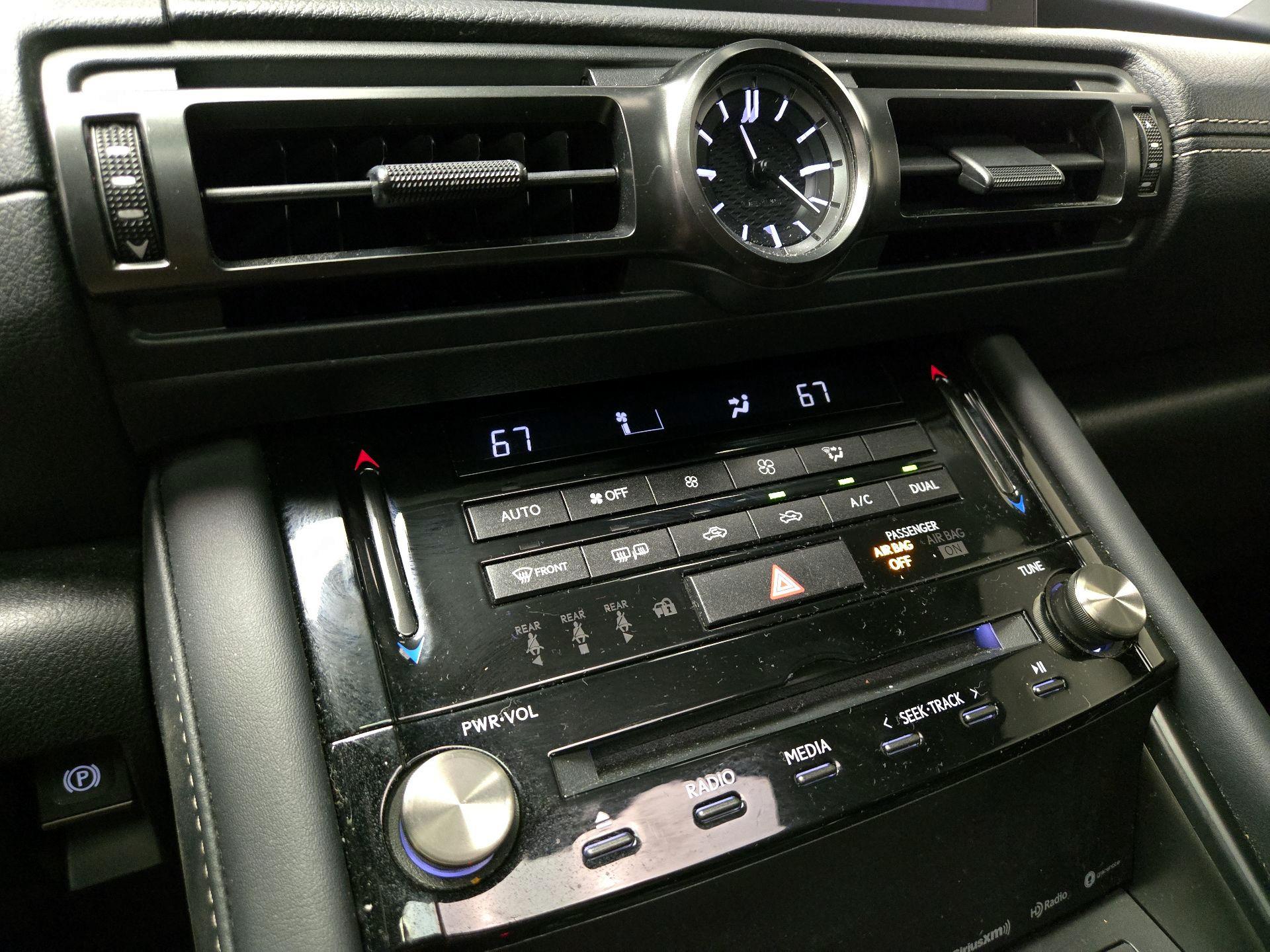 Thumbnail: 2023 Lexus IS - 17