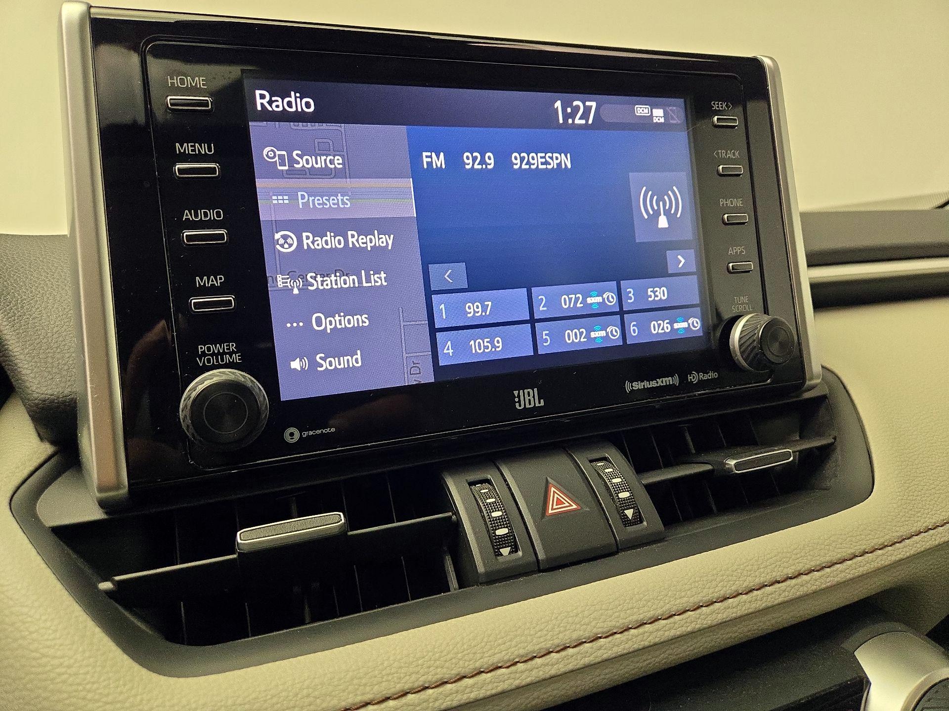 Thumbnail: 2021 Toyota RAV4 - 16