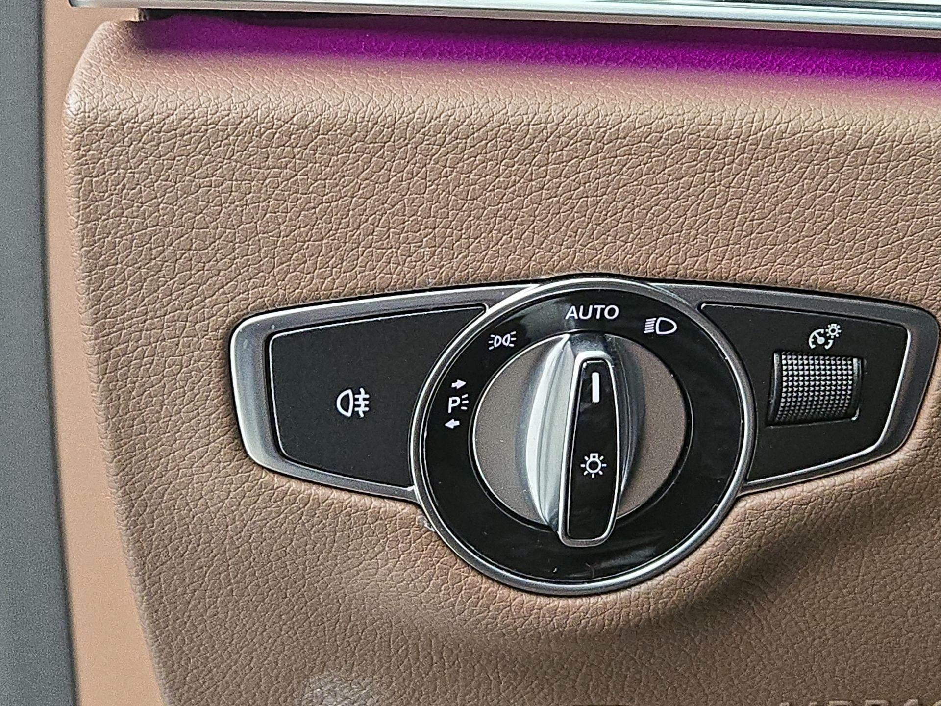 Thumbnail: 2019 Mercedes-Benz E-Class - 13