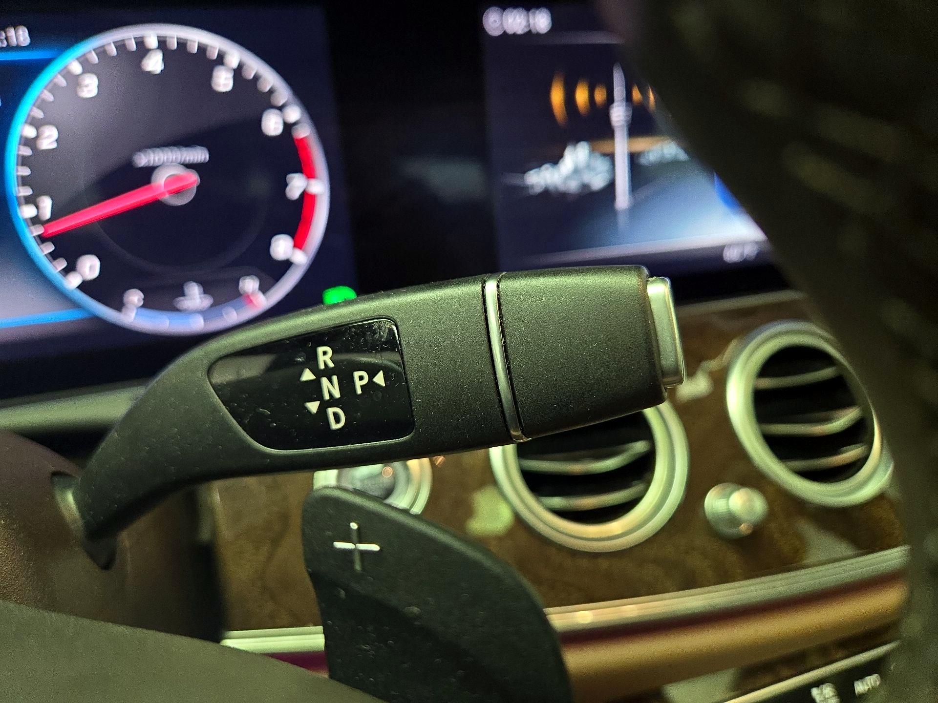 Thumbnail: 2019 Mercedes-Benz E-Class - 18