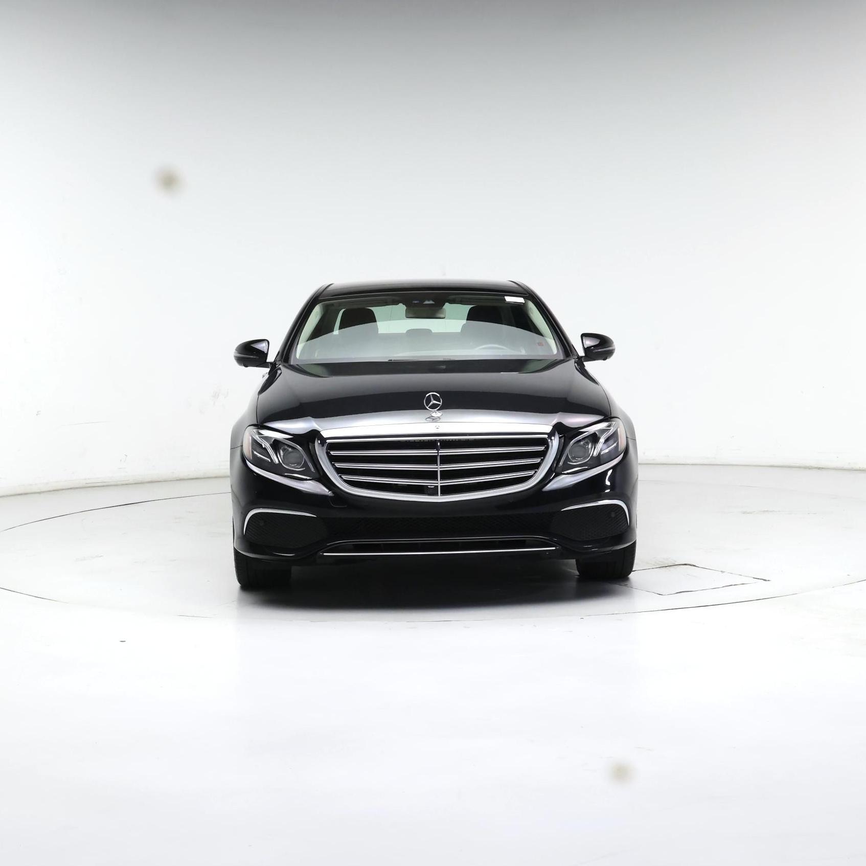 Thumbnail: 2019 Mercedes-Benz E-Class - 5