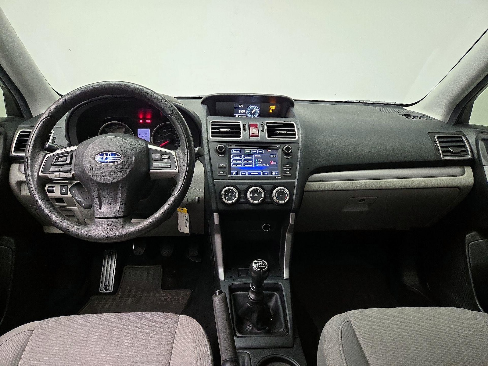 2016 Subaru Forester i - Photo 10