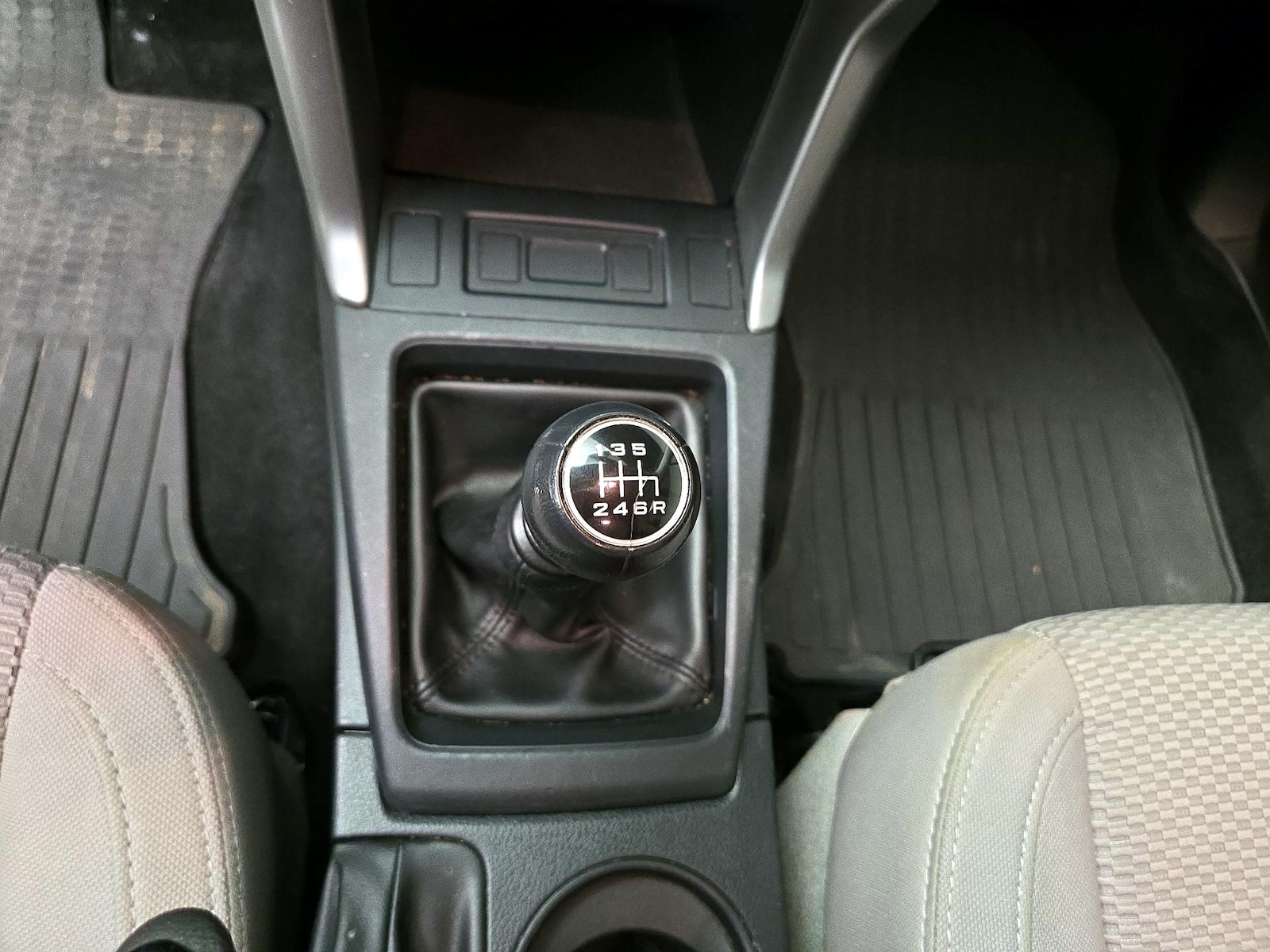 2016 Subaru Forester i - Photo 18