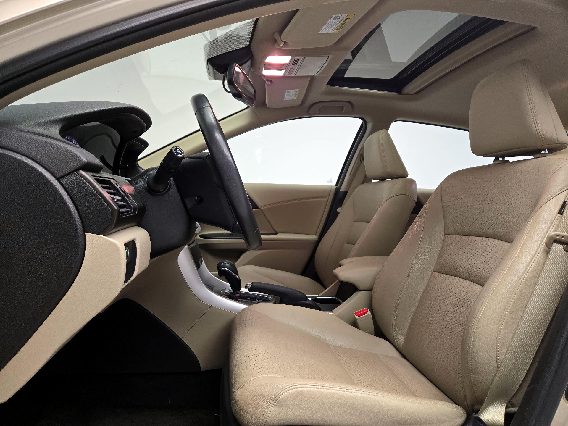 Thumbnail: 2014 Honda Accord - 19