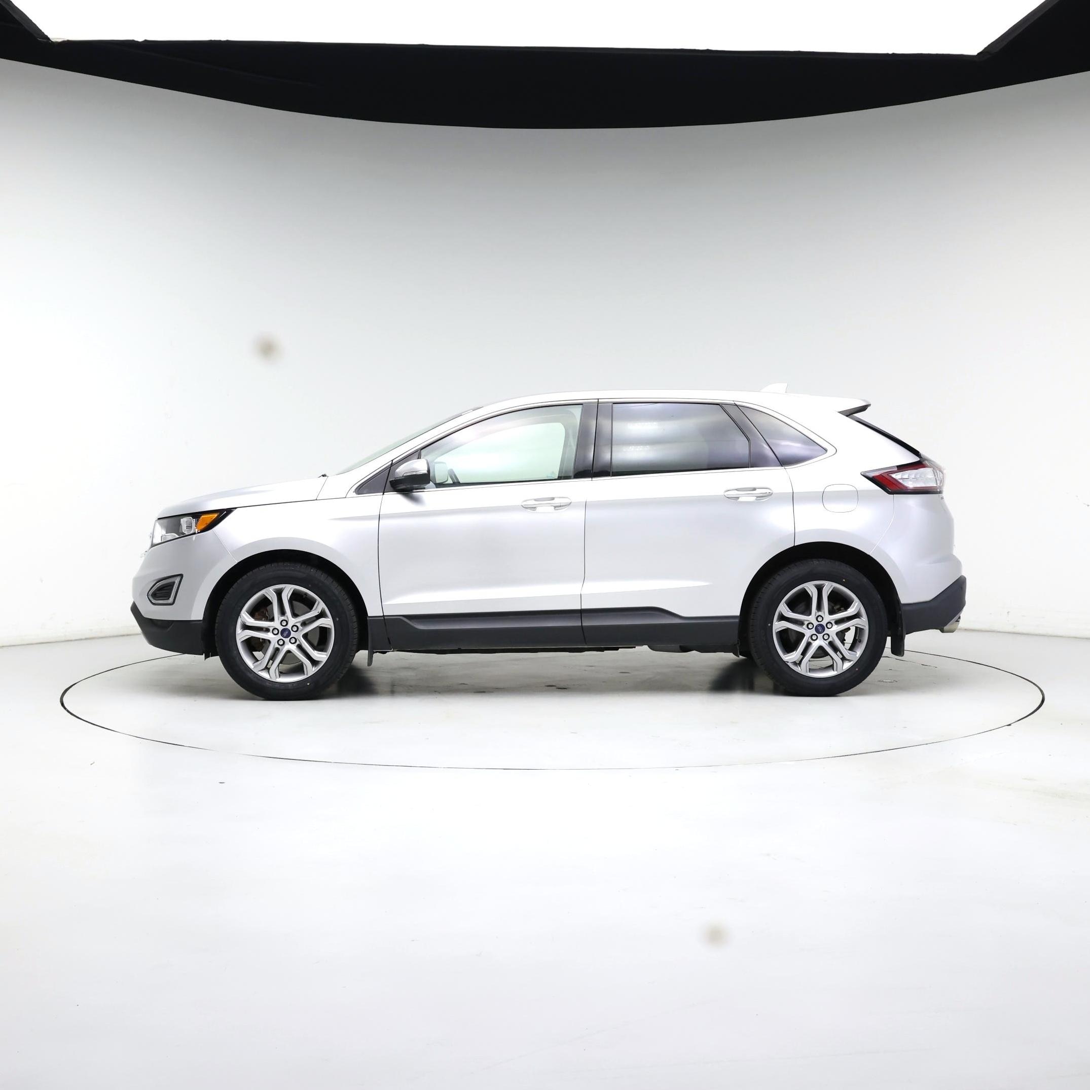 Thumbnail: 2017 Ford Edge - 3