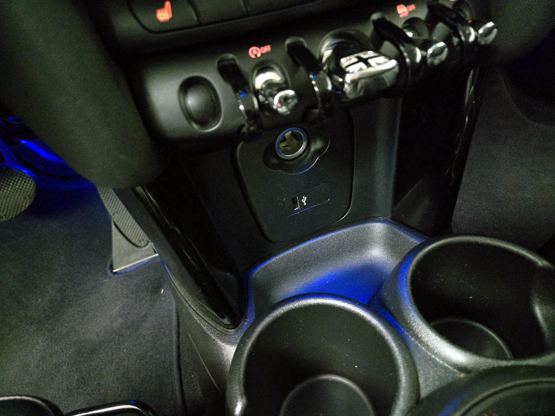 Thumbnail: 2021 MINI Cooper Hardtop - 18