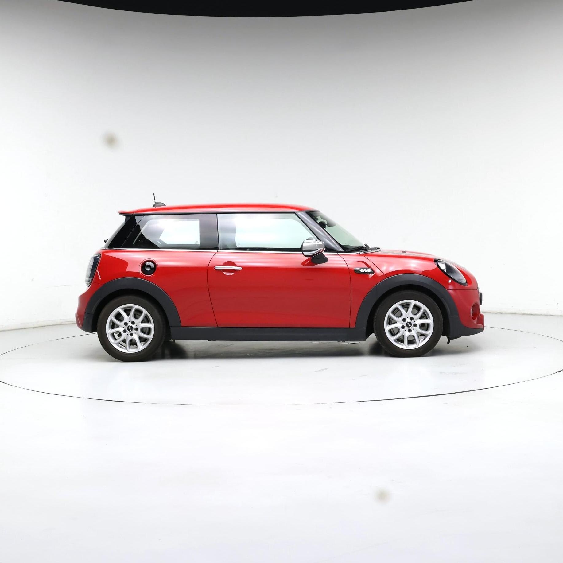 Thumbnail: 2021 MINI Cooper Hardtop - 7