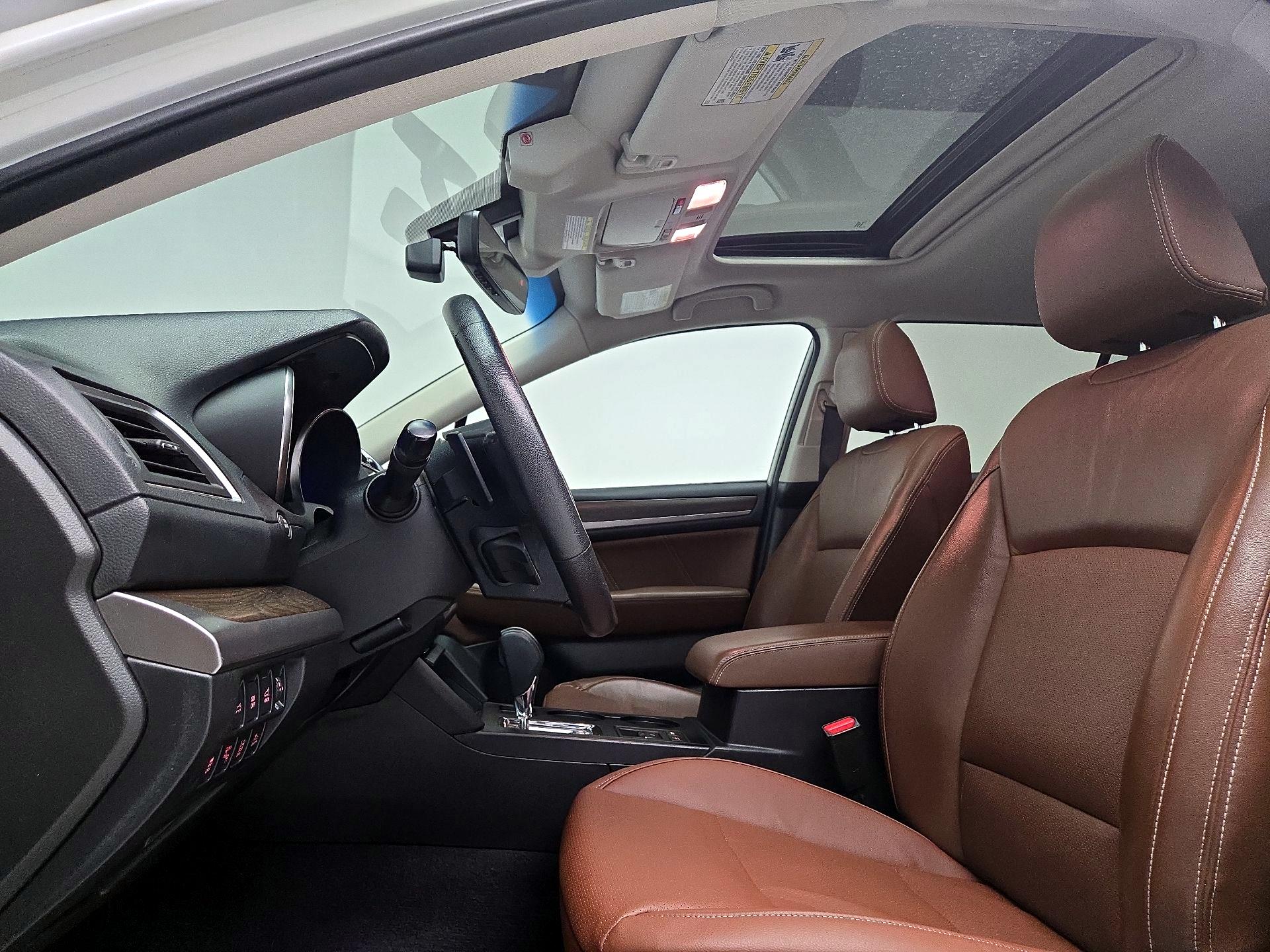 Thumbnail: 2017 Subaru Outback - 20