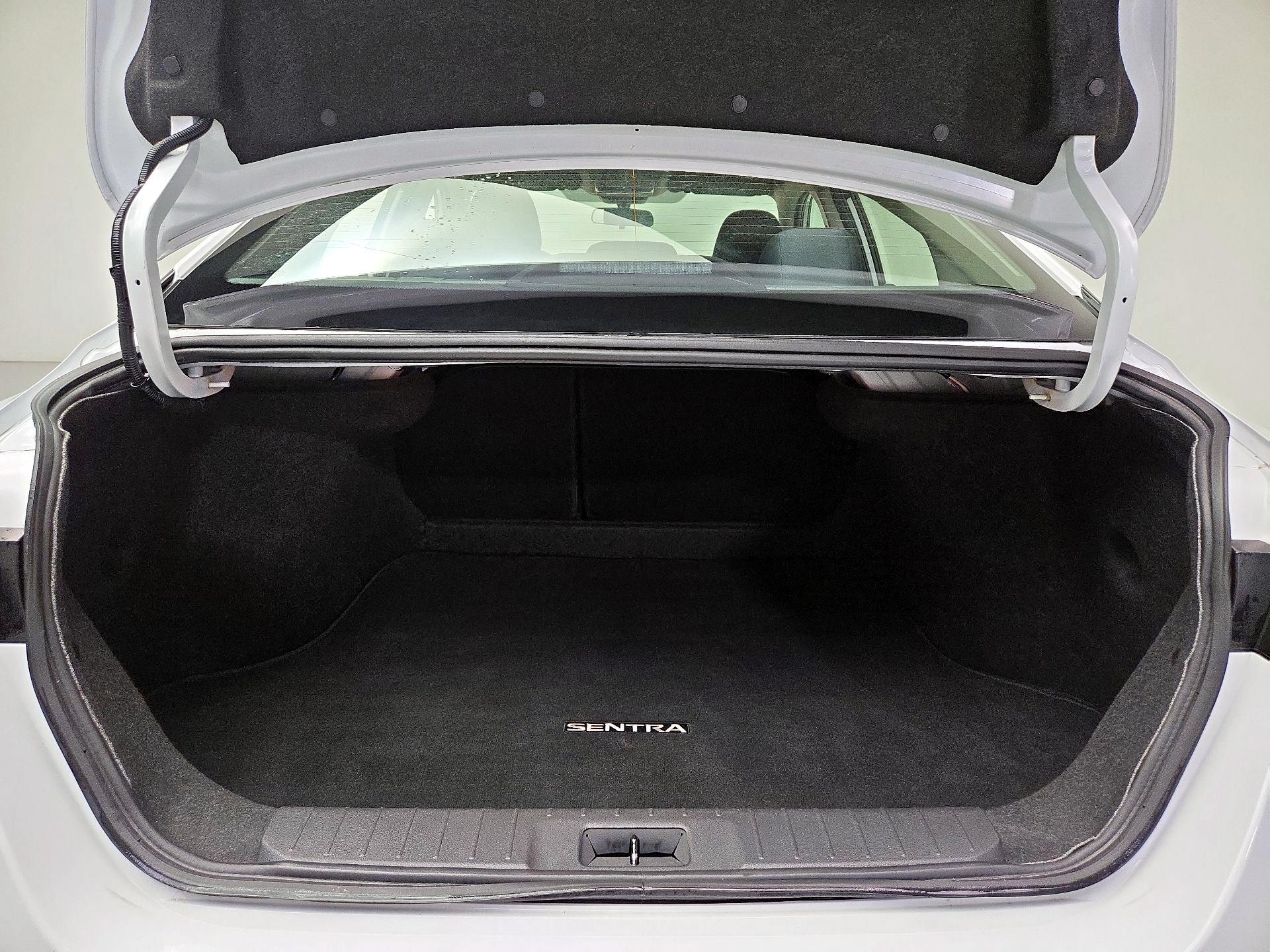 Thumbnail: 2024 Nissan Sentra - 20