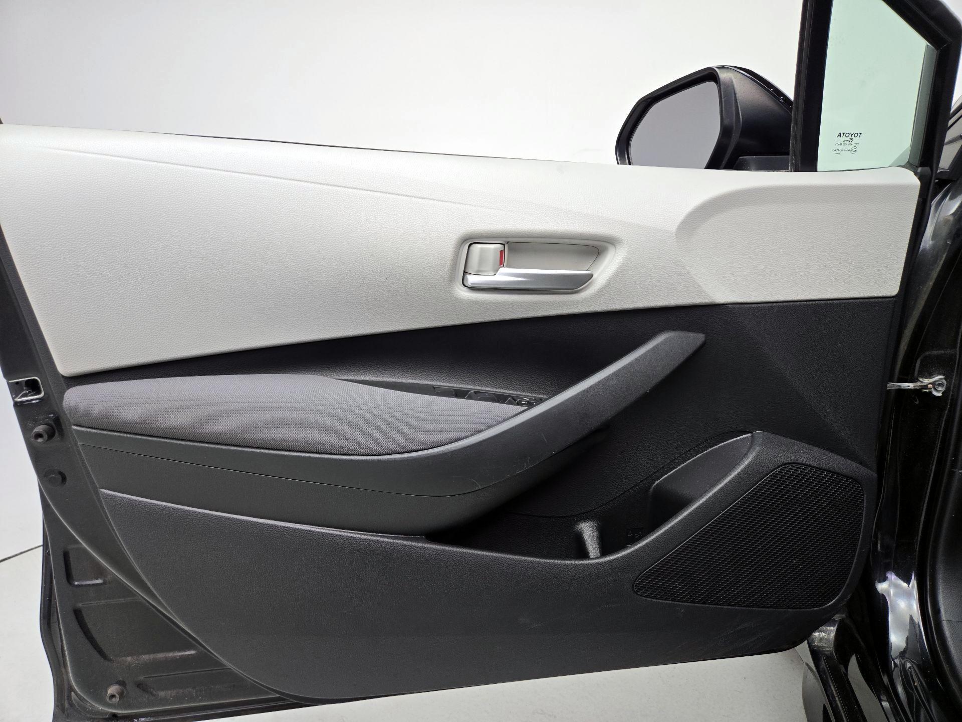 Thumbnail: 2020 Toyota Corolla - 12