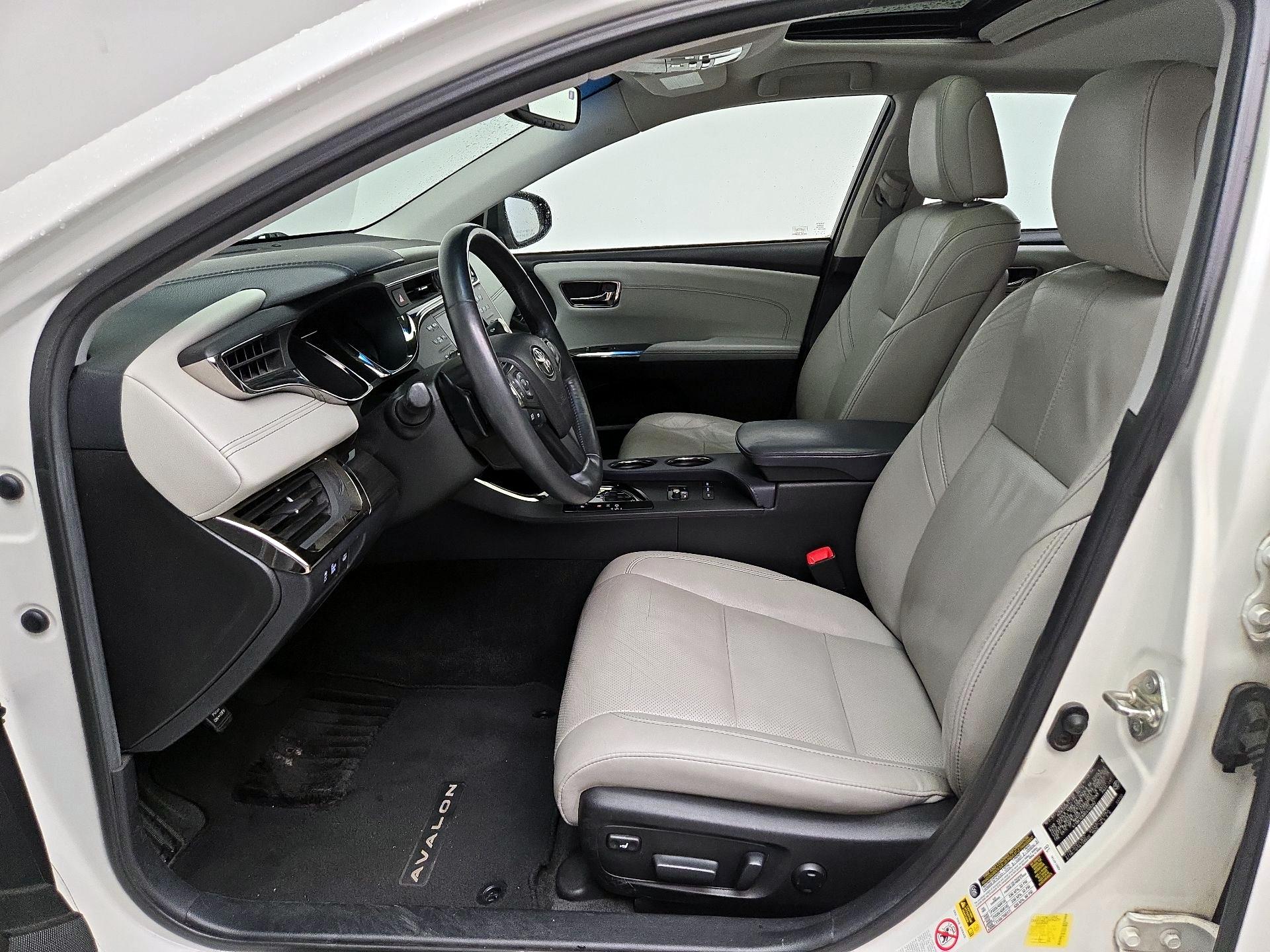 Thumbnail: 2014 Toyota Avalon - 11