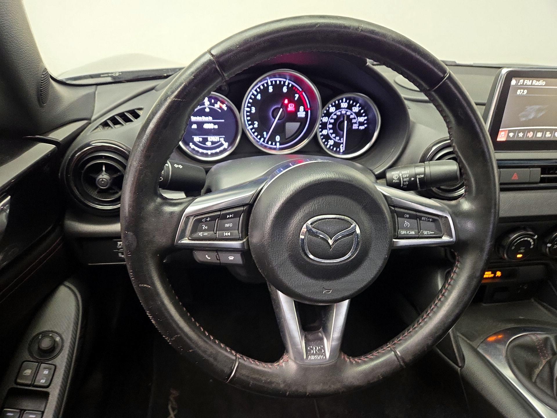 Thumbnail: 2017 Mazda MX-5 Miata - 10