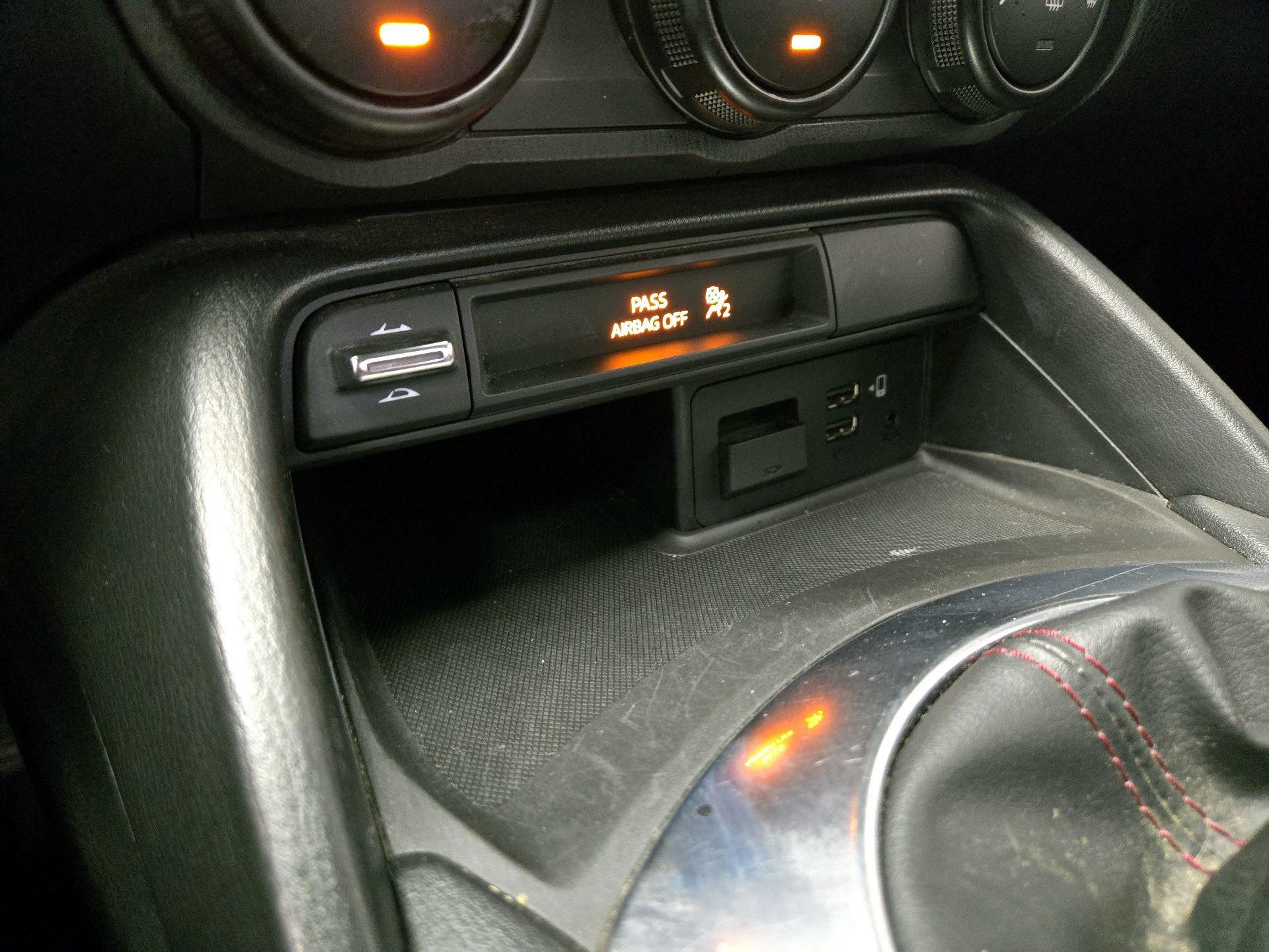 Thumbnail: 2017 Mazda MX-5 Miata - 17