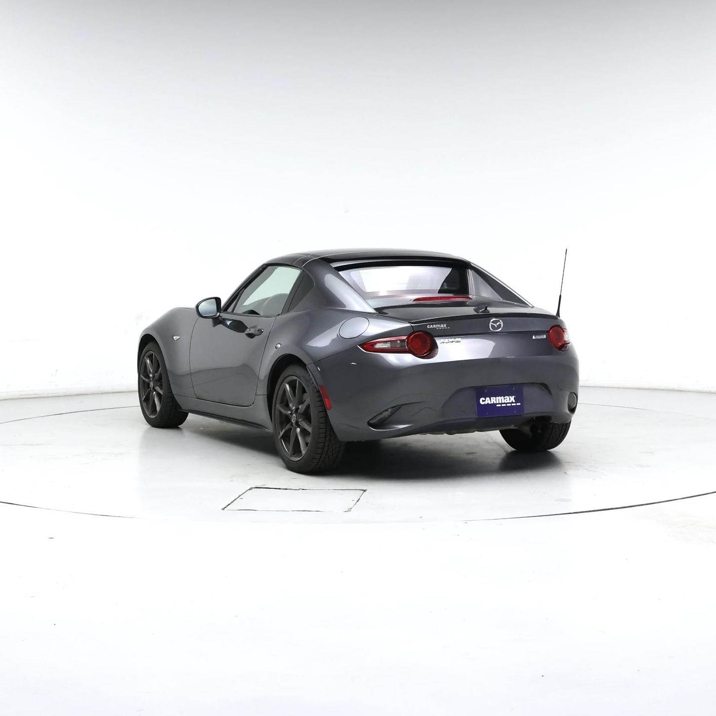 Thumbnail: 2017 Mazda MX-5 Miata - 5