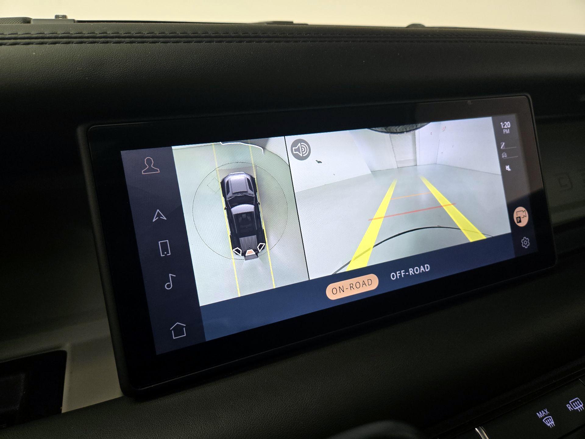 Thumbnail: 2022 Land Rover Defender - 15