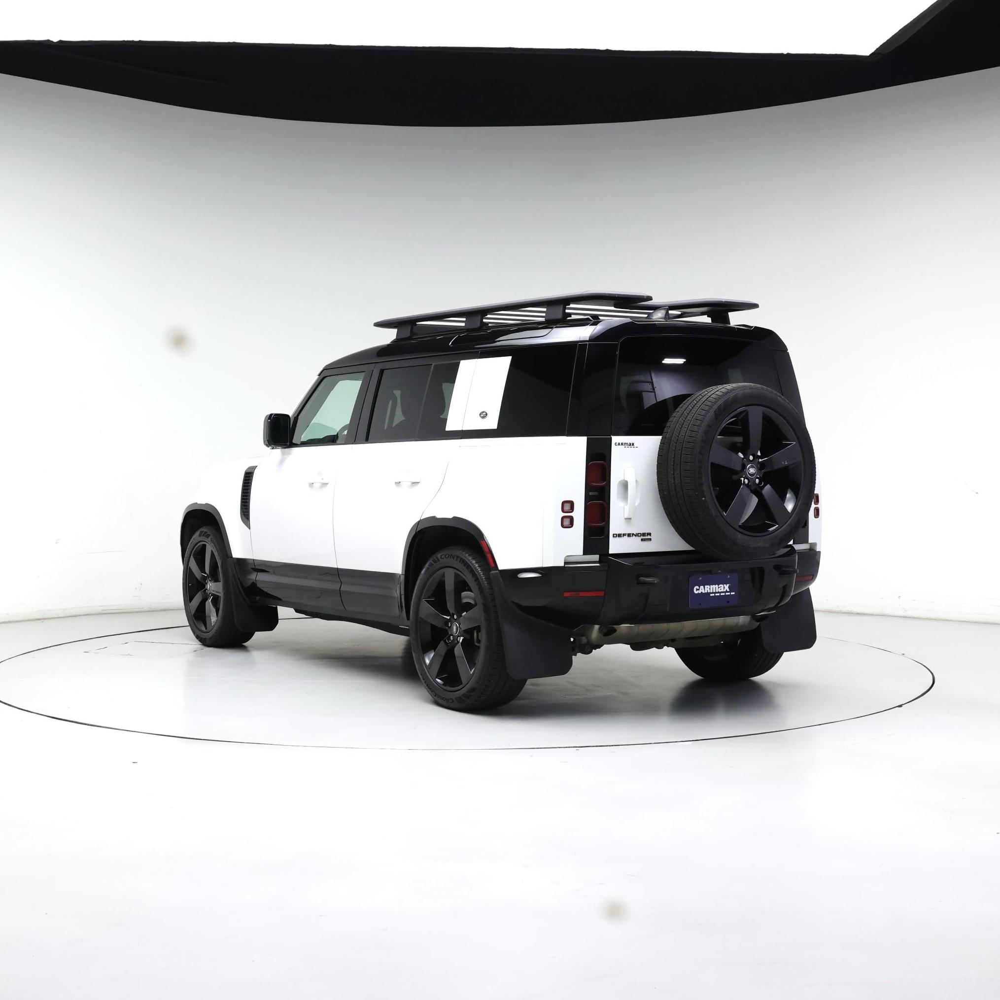 Thumbnail: 2022 Land Rover Defender - 2