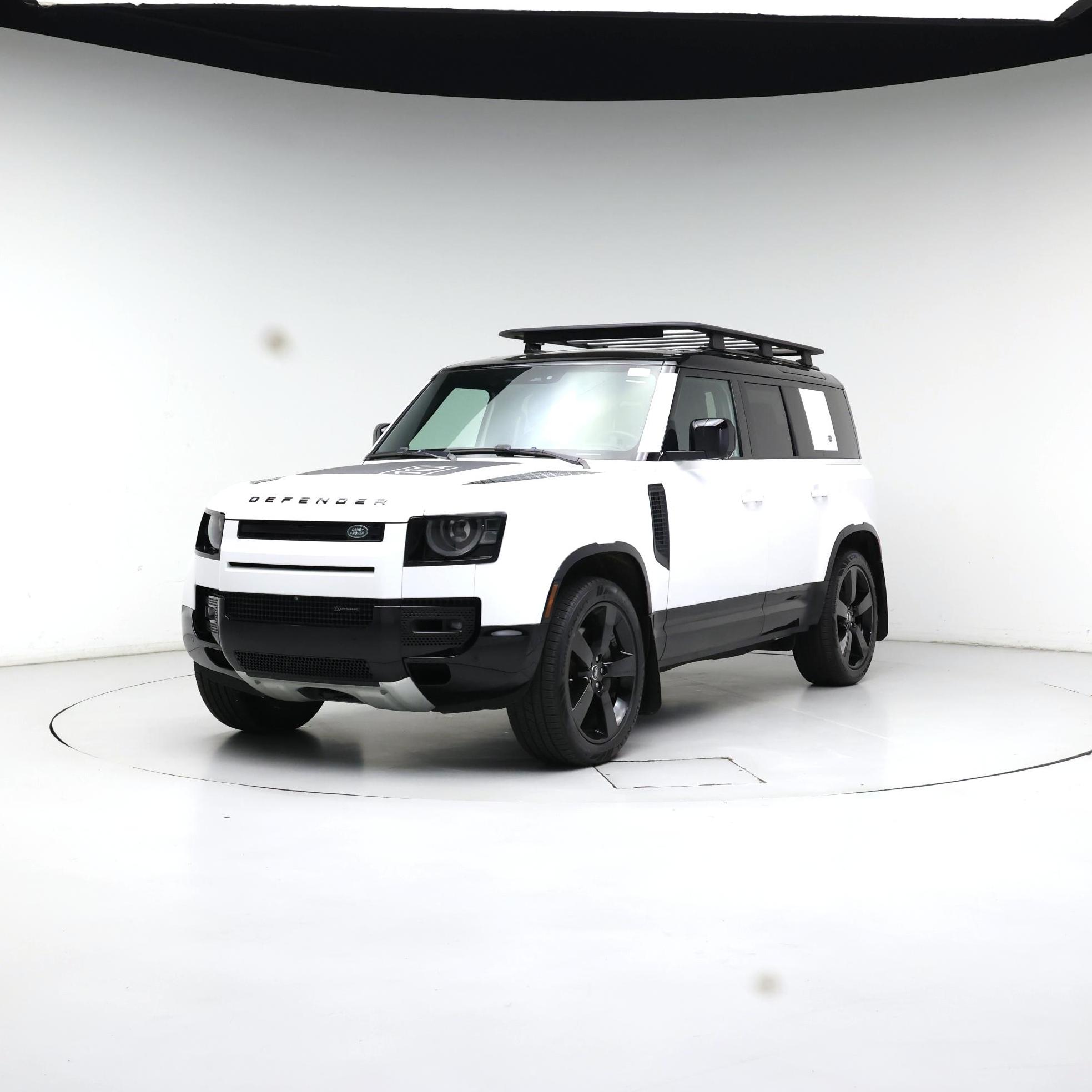 Thumbnail: 2022 Land Rover Defender - 4