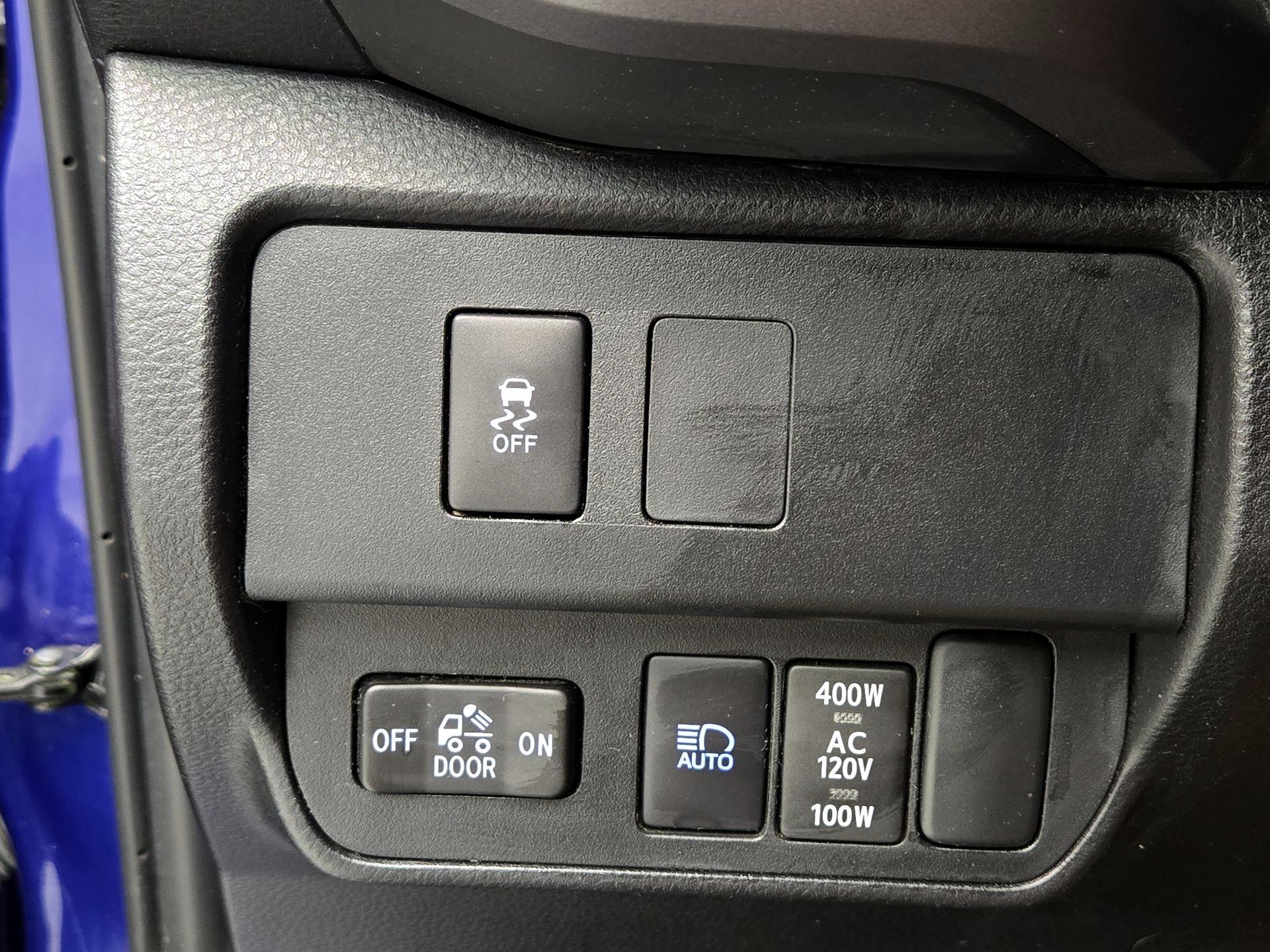 Thumbnail: 2023 Toyota Tacoma - 13