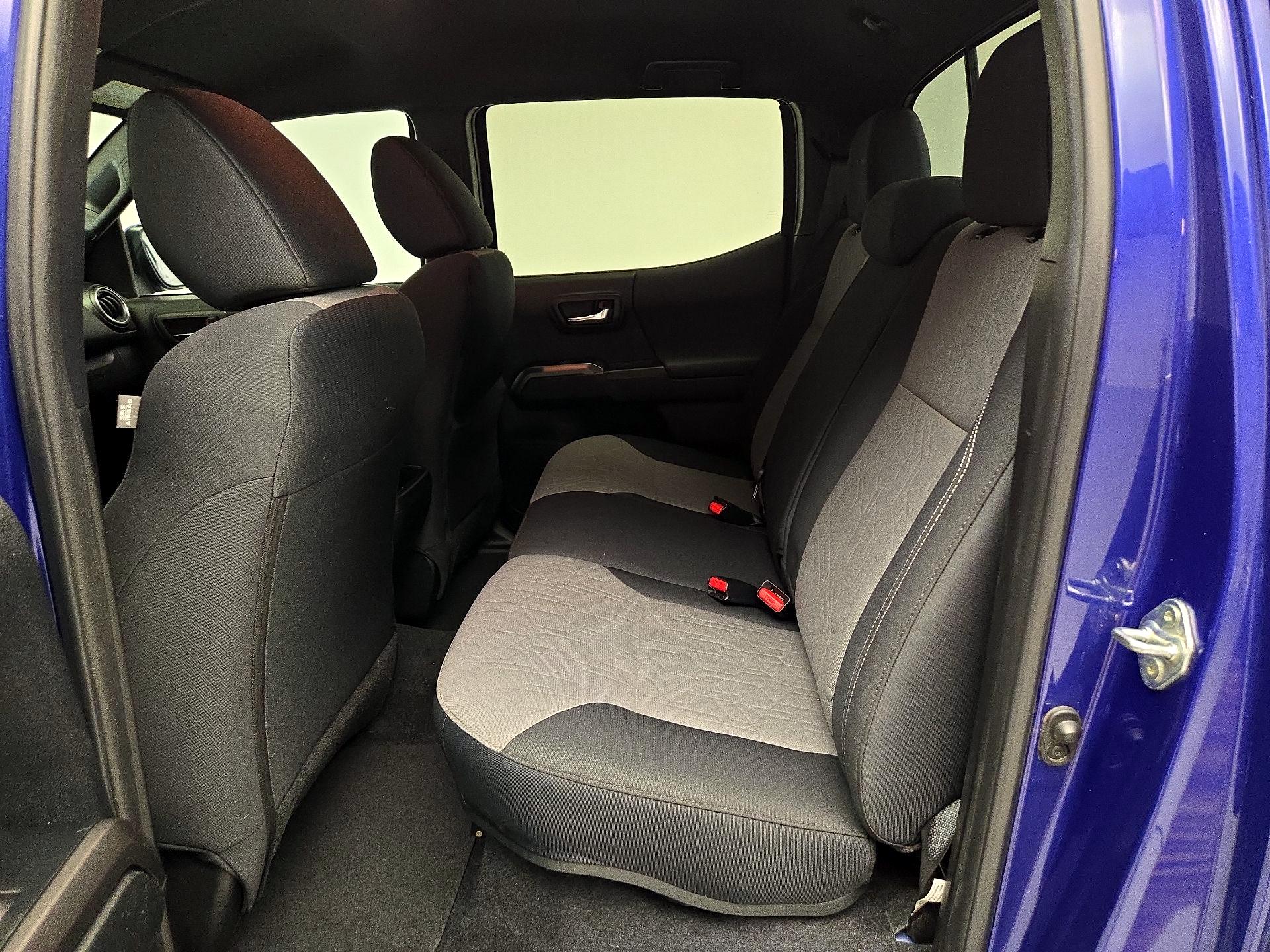 Thumbnail: 2023 Toyota Tacoma - 19