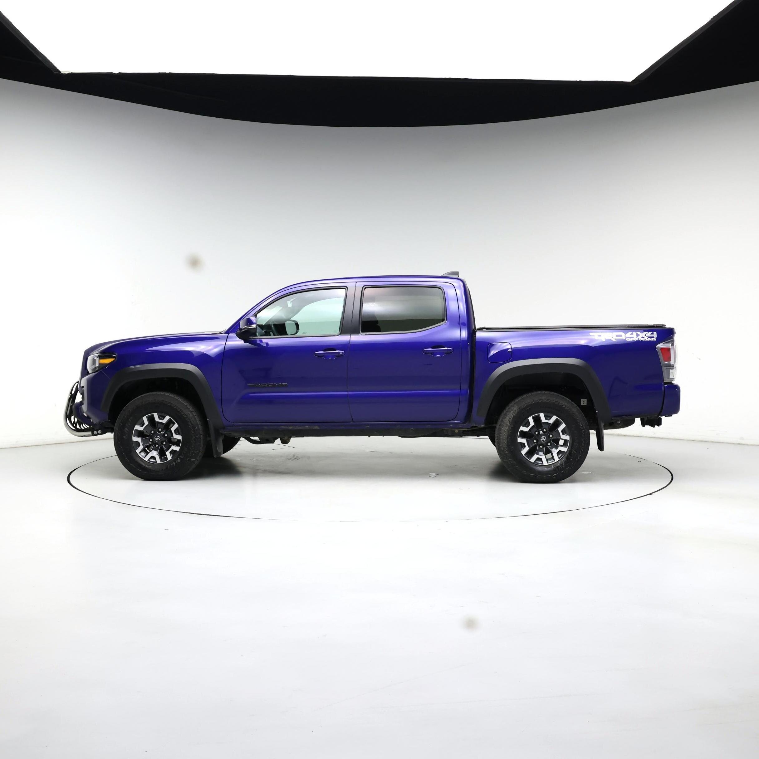 Thumbnail: 2023 Toyota Tacoma - 3