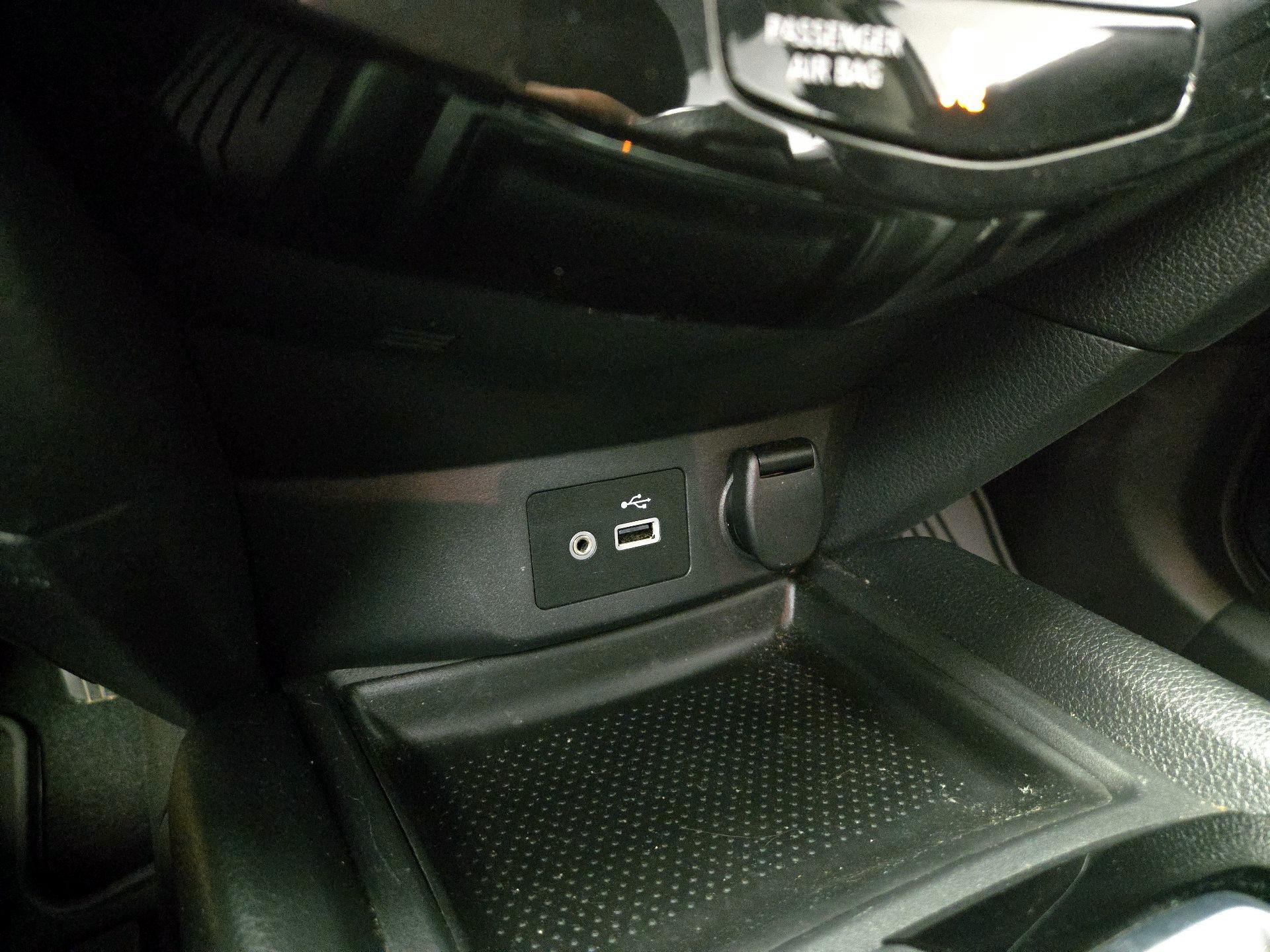 Thumbnail: 2018 Nissan Rogue - 18