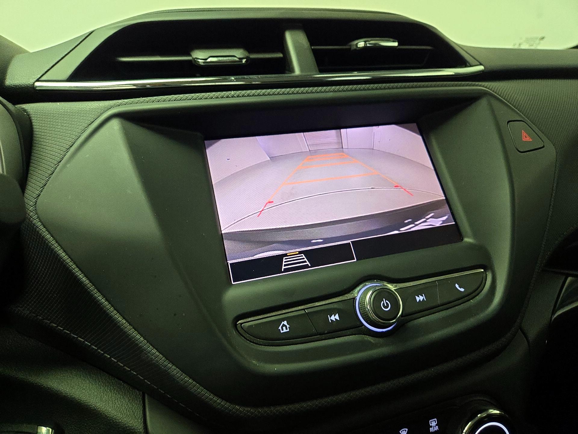 Thumbnail: 2023 Chevrolet TrailBlazer - 14