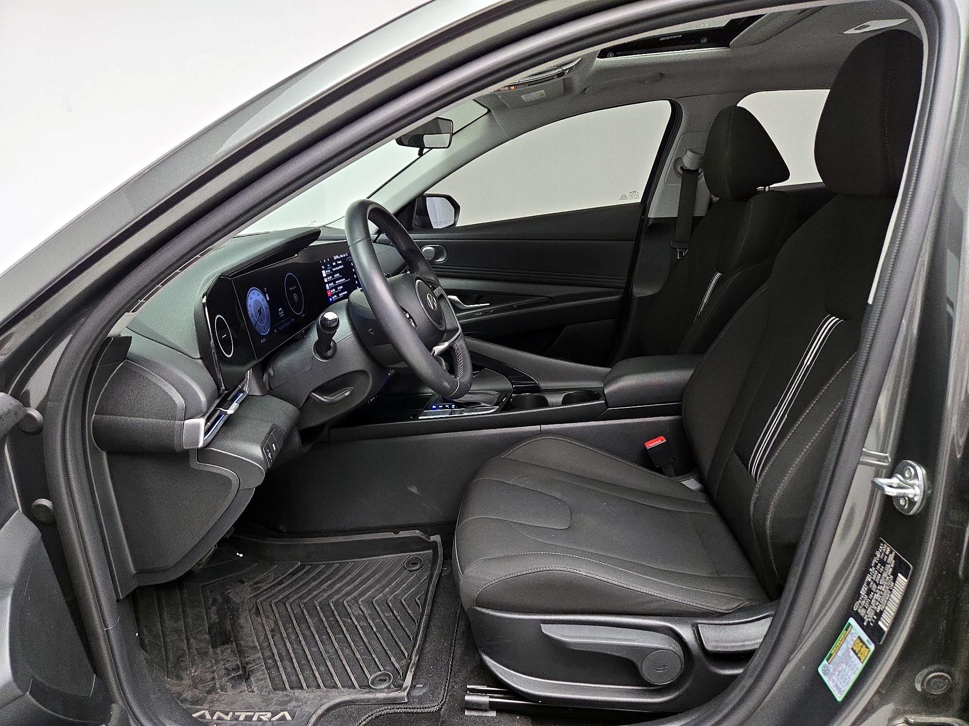 Thumbnail: 2024 Hyundai Elantra - 11