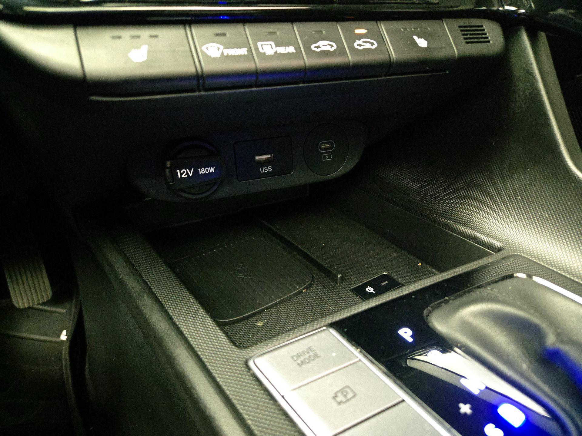 Thumbnail: 2024 Hyundai Elantra - 19