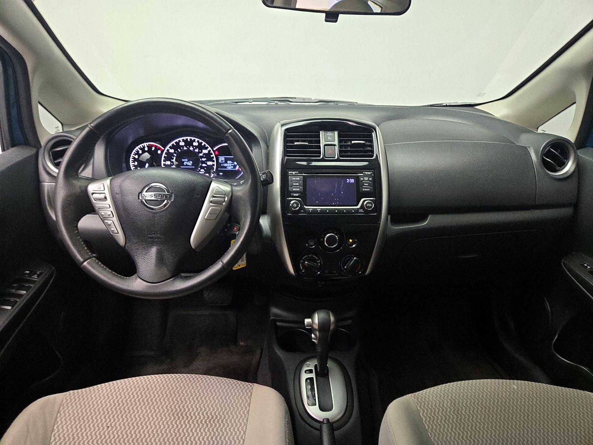 Thumbnail: 2016 Nissan Versa Note - 9