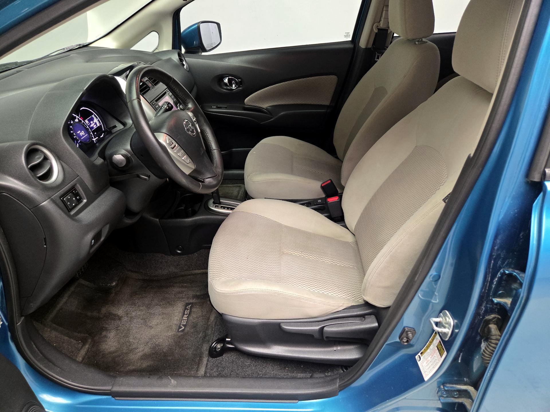 Thumbnail: 2016 Nissan Versa Note - 11