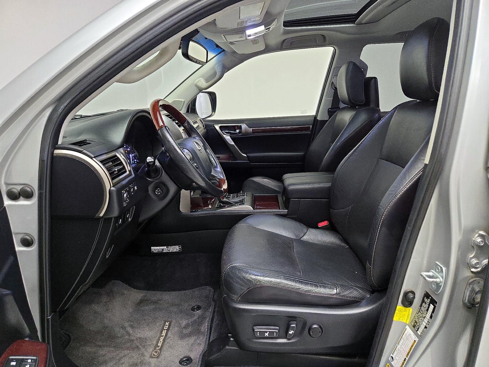 Thumbnail: 2014 Lexus GX - 11