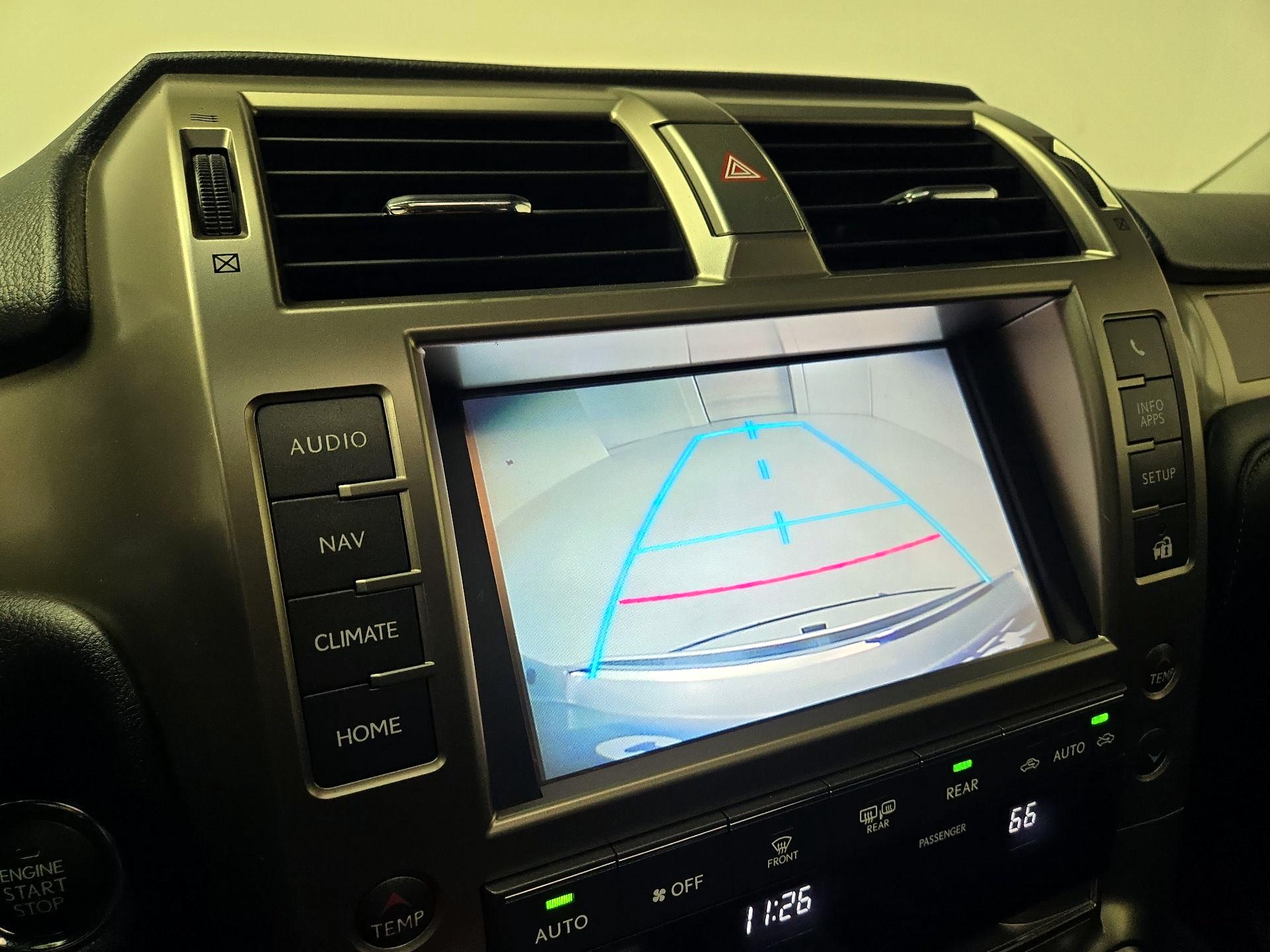 Thumbnail: 2014 Lexus GX - 15