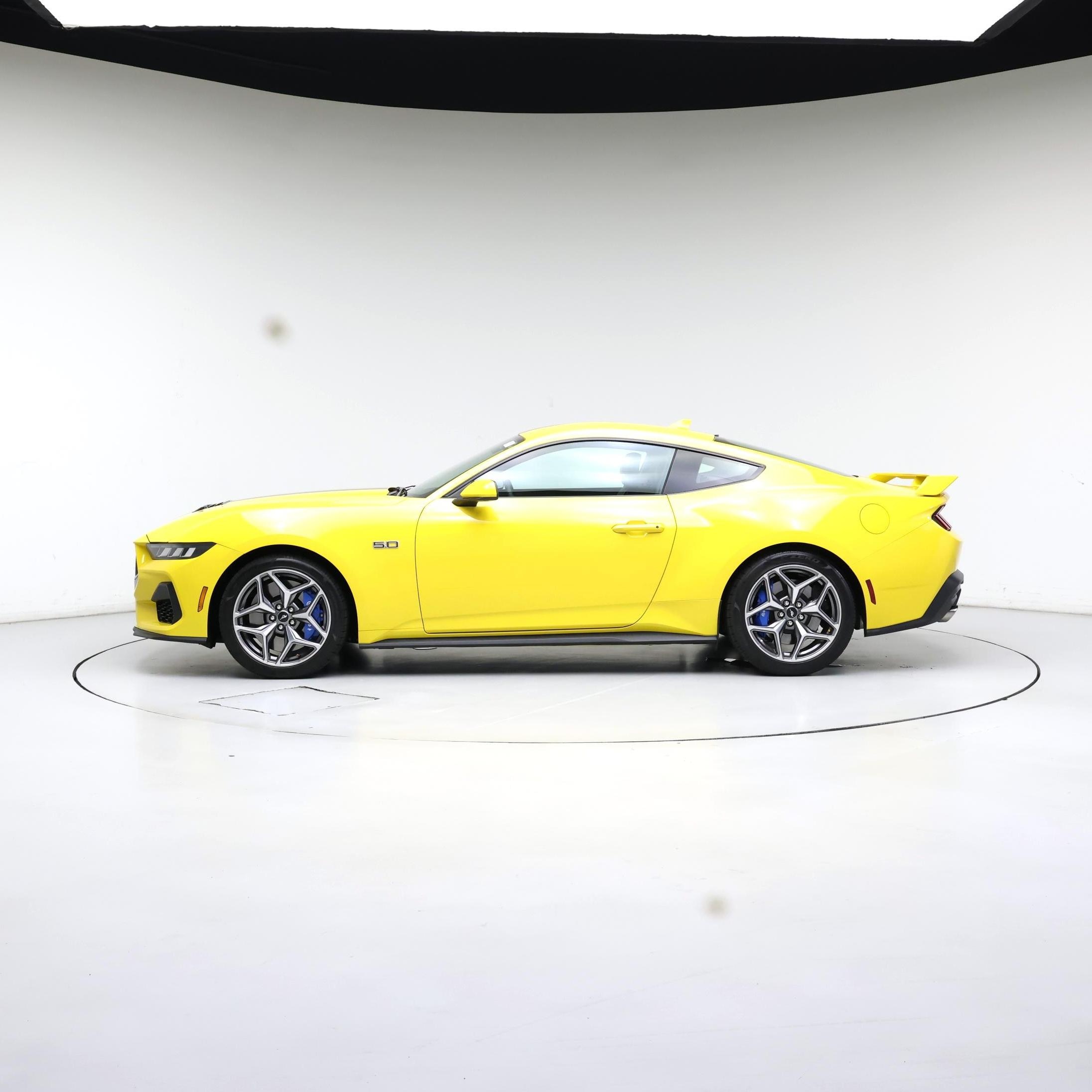 Thumbnail: 2024 Ford Mustang - 3