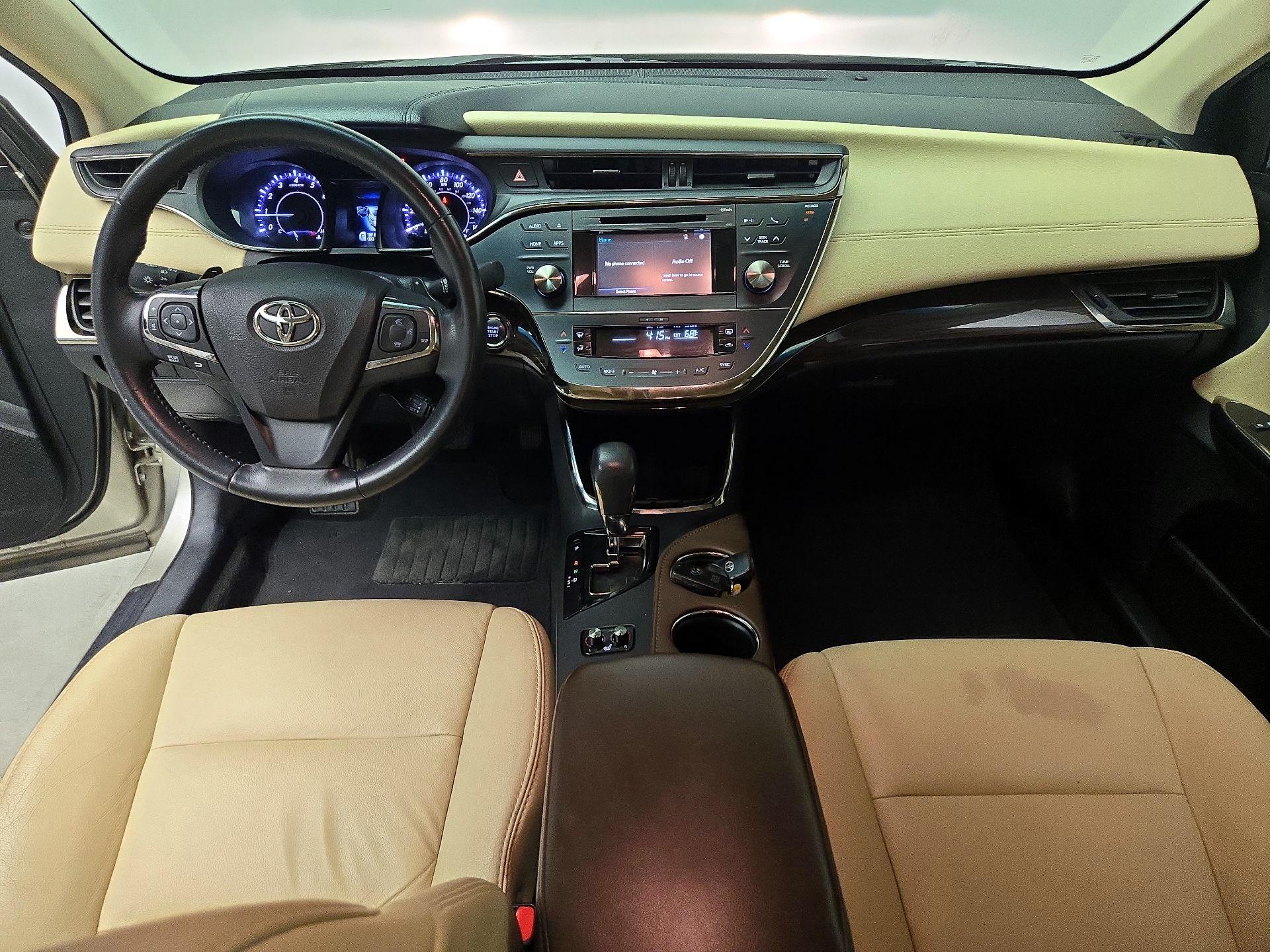 Thumbnail: 2015 Toyota Avalon - 9