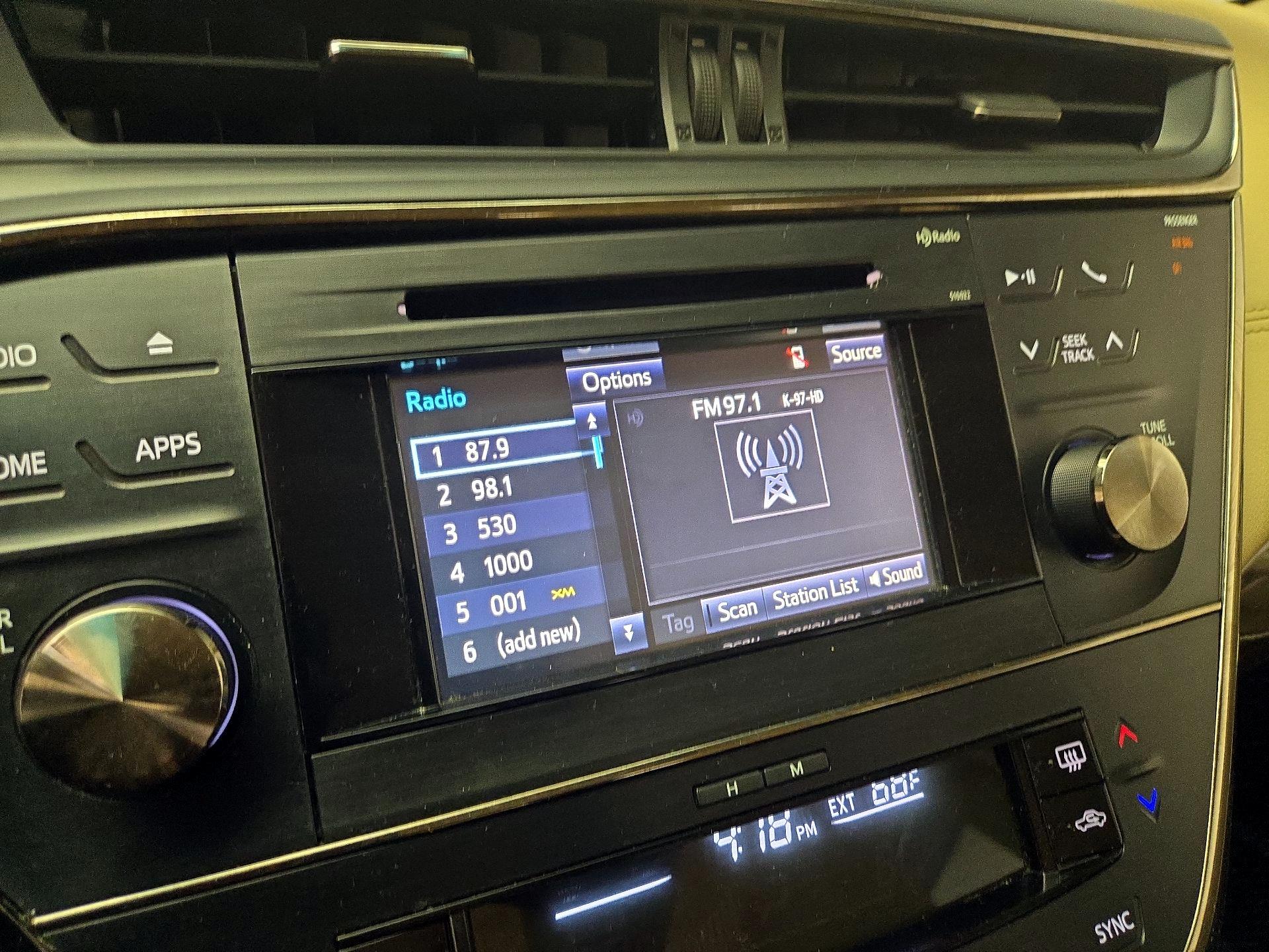 Thumbnail: 2015 Toyota Avalon - 15