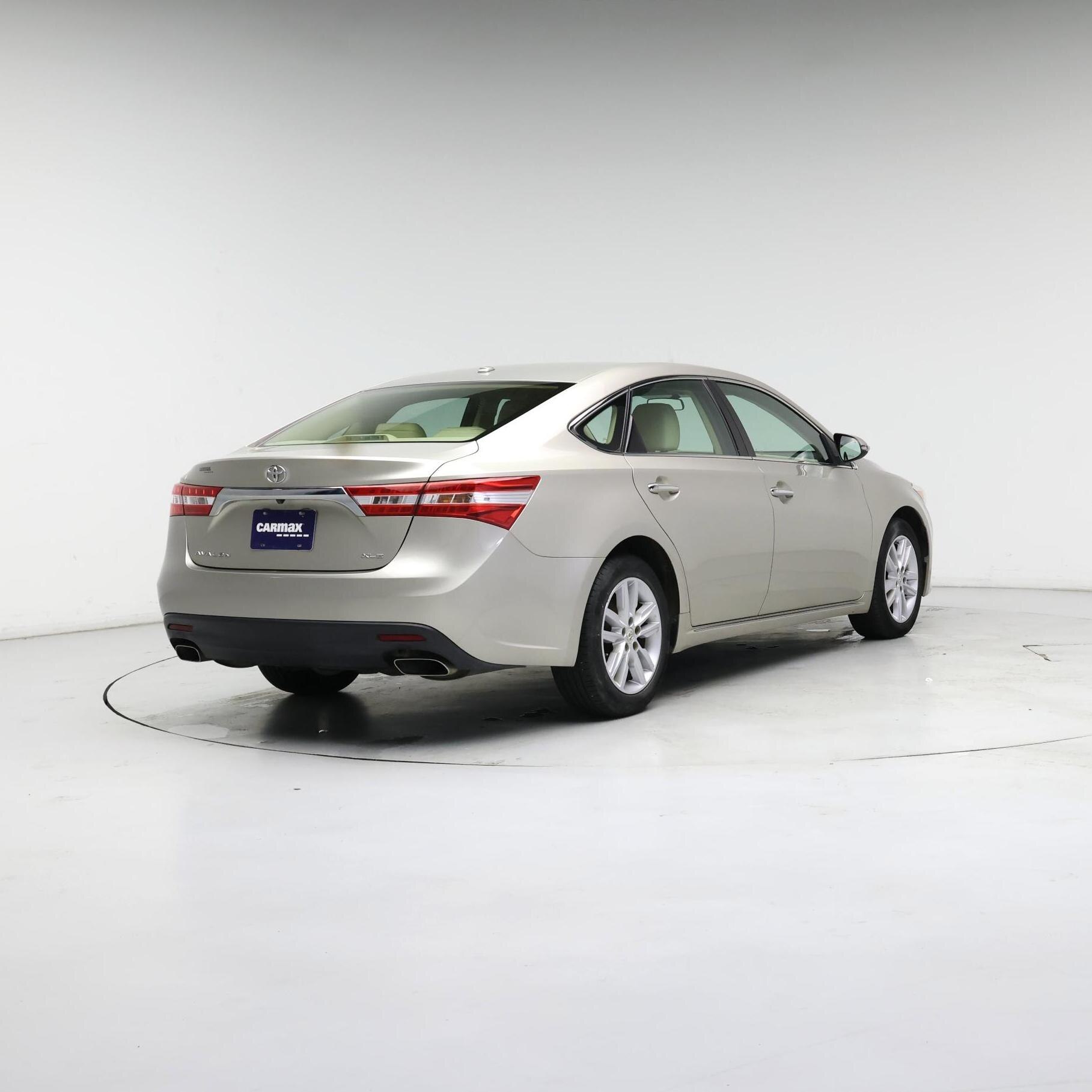 Thumbnail: 2015 Toyota Avalon - 8