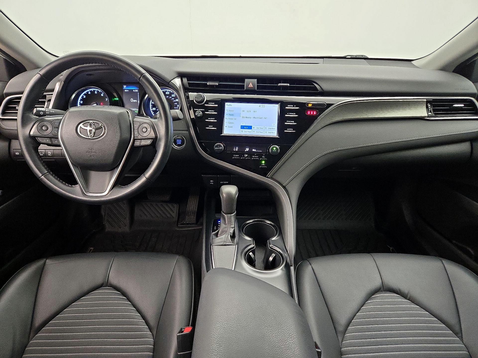 Thumbnail: 2019 Toyota Camry - 9