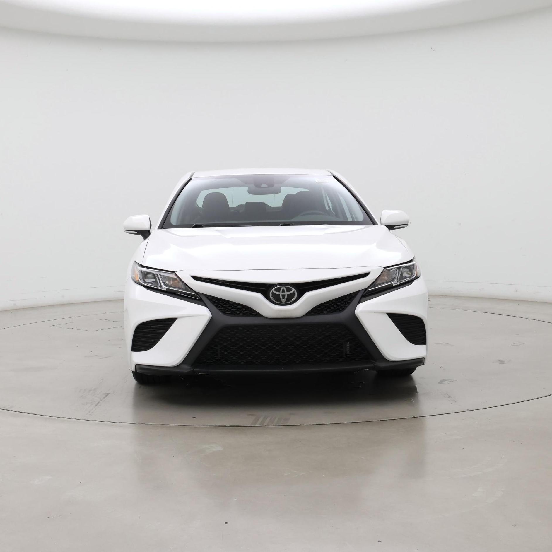 Thumbnail: 2019 Toyota Camry - 5