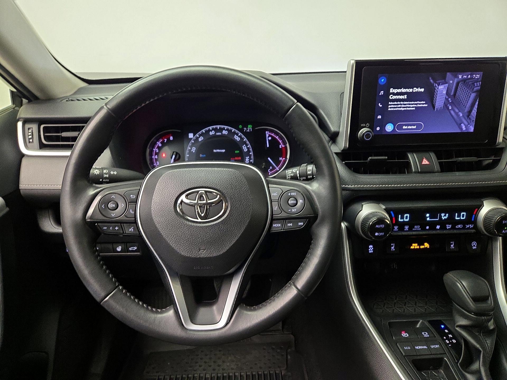 Thumbnail: 2023 Toyota RAV4 - 10